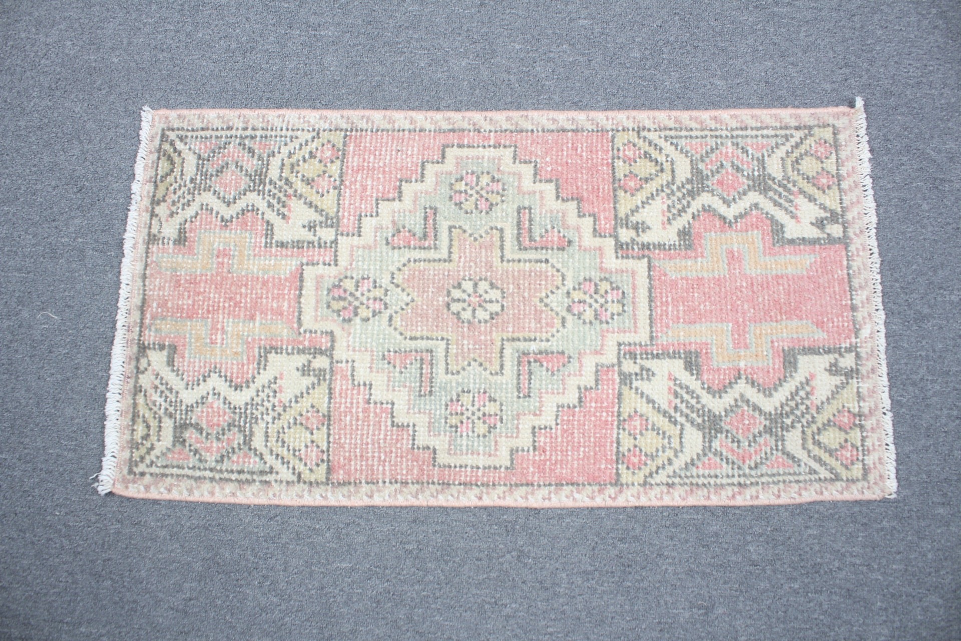 1.5x2.9 ft Küçük Halı, Duvara Asılı Halılar, Bej Fas Halısı, Vintage Halı, Havalı Halı, Oushak Halıları, Mutfak Halısı, Türk Halısı, Parlak Halılar