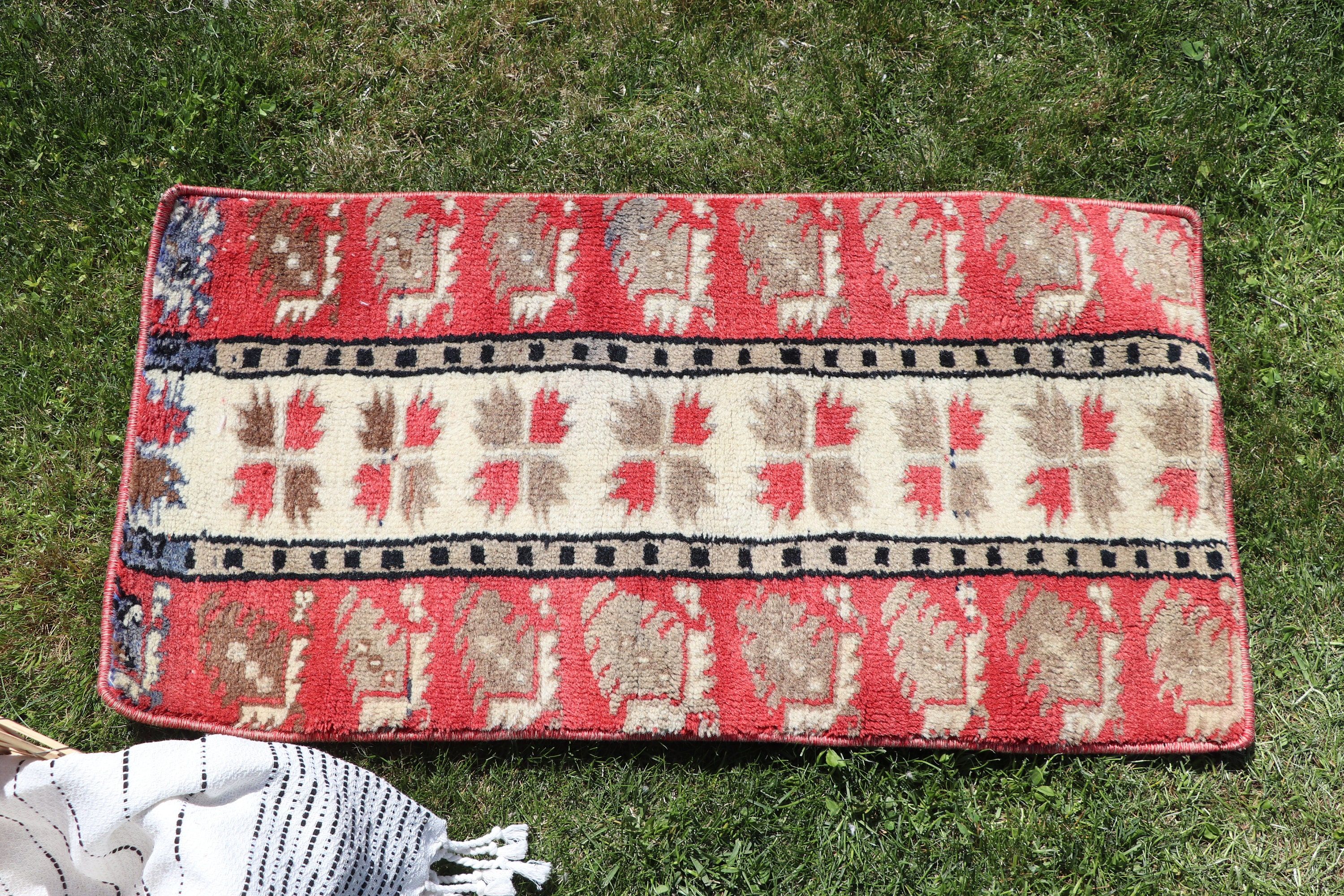 Small Boho Rugs, Turkish Rugs, Small Area Rugs, 1.3x2.5 ft Small Rug, Red Anatolian Rugs, Statement Rug, Vintage Rug, Home Decor Rugs