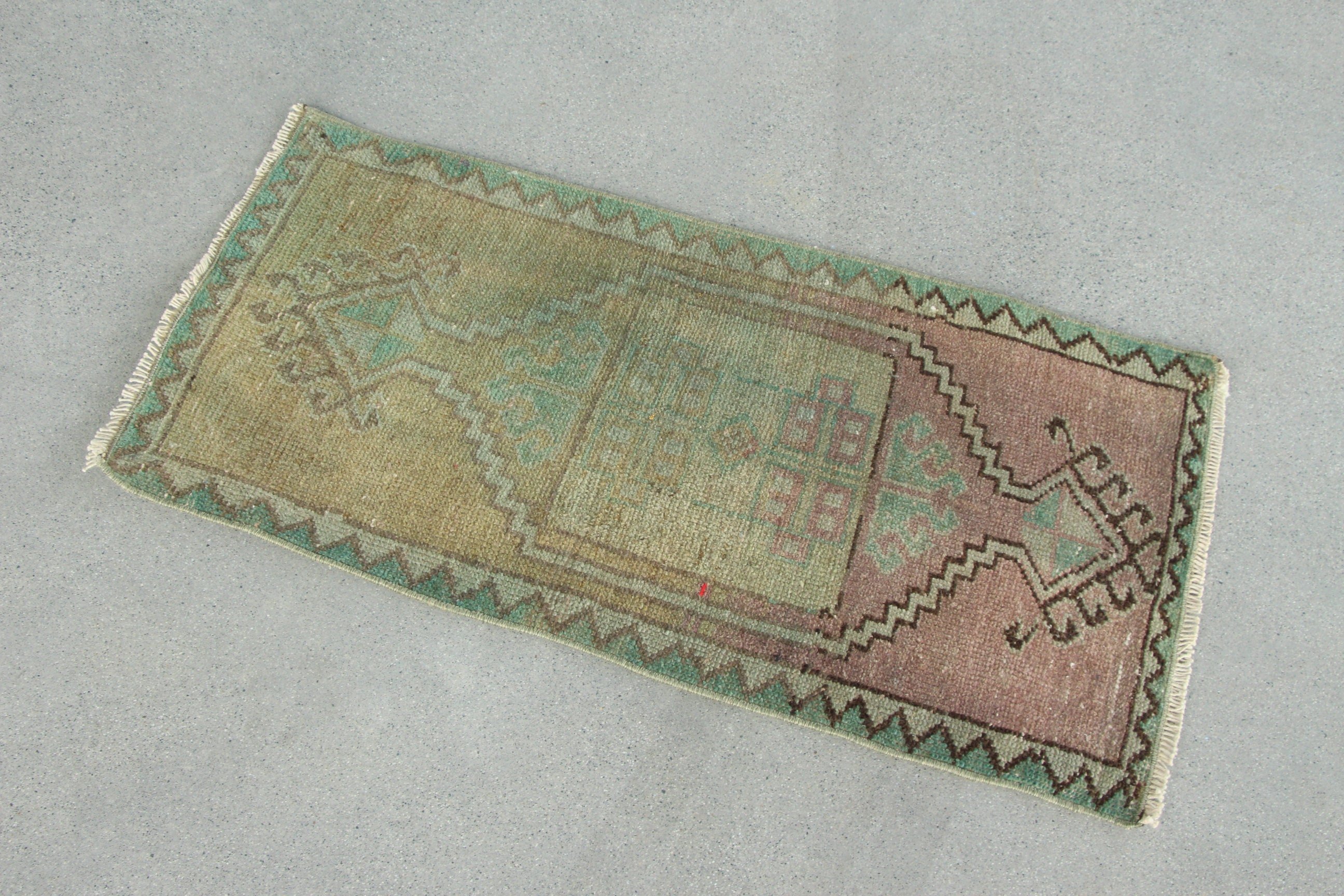 Vintage Rug, Kitchen Rug, Bedroom Rug, Turkish Rug, Boho Rug, Small Boho Rugs, Rugs for Bathroom, 1.6x3 ft Small Rug, Green Anatolian Rug