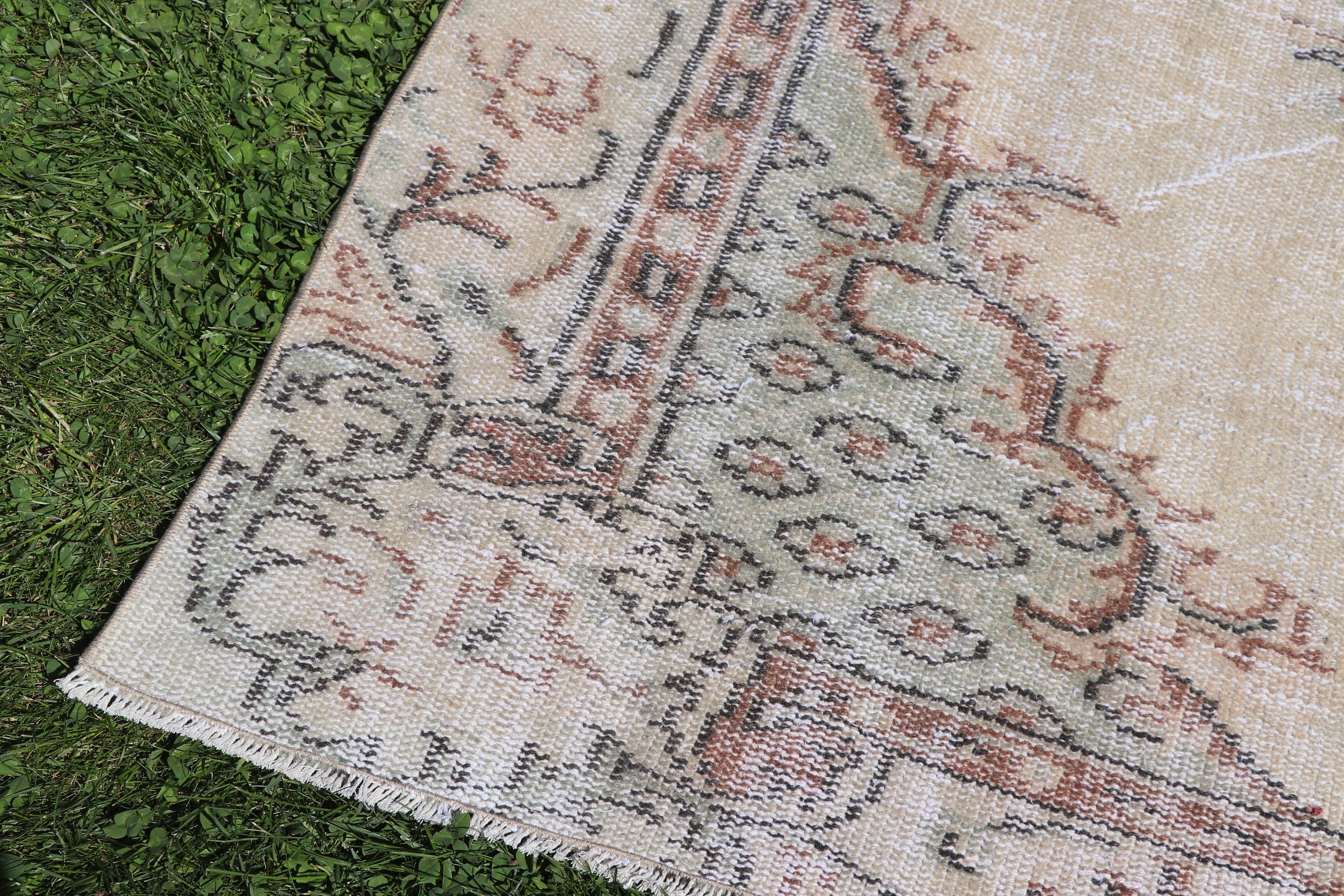 Vintage Rug, Beige Antique Rugs, Nursery Rugs, Anatolian Rugs, Kitchen Rug, Turkish Rug, Handmade Rugs, 4.6x8 ft Area Rug, Oushak Area Rugs