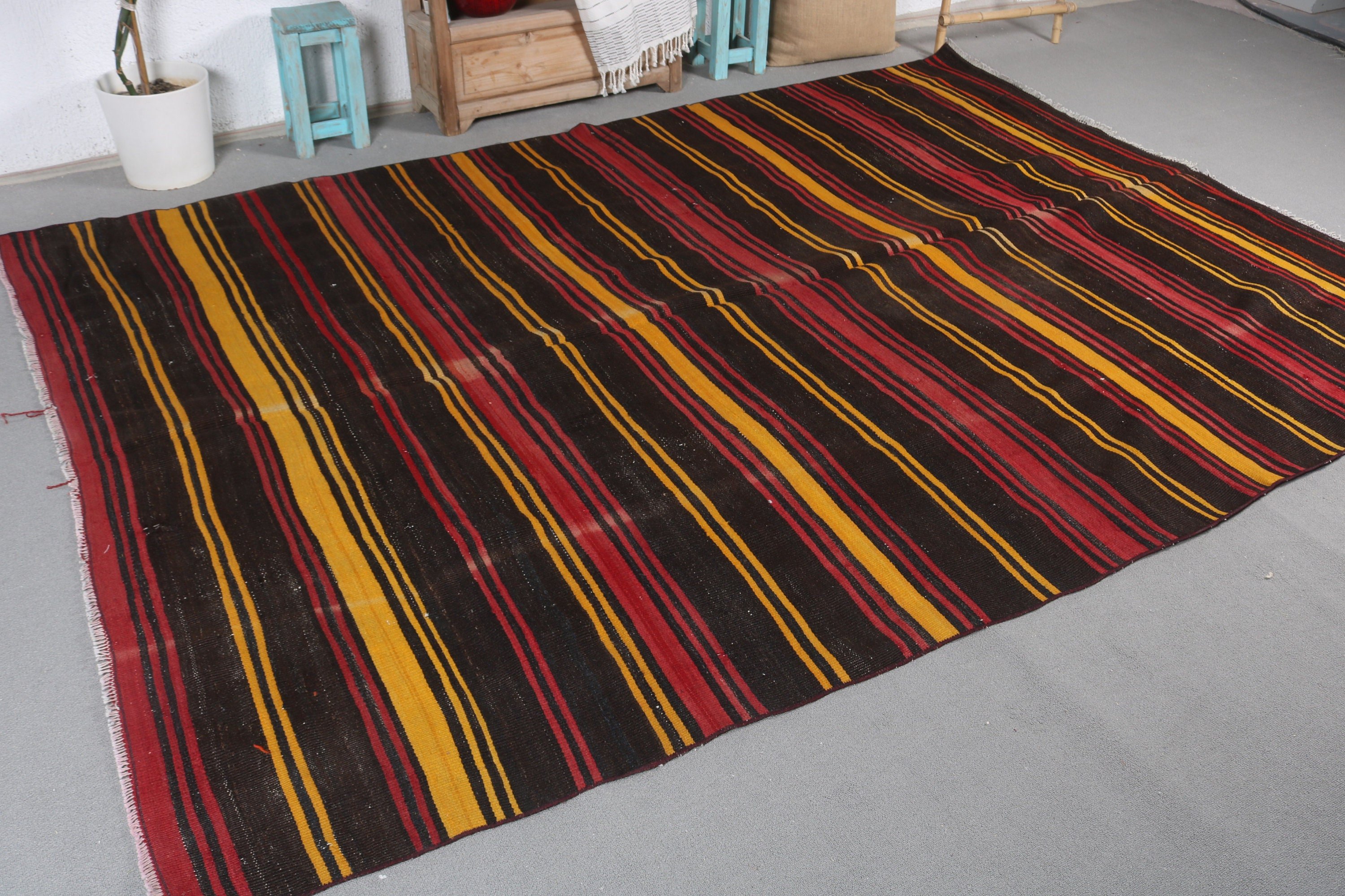 Kahverengi 6.7x9.9 ft Büyük Halı, Türk Halıları, Eski Halı, Anadolu Halısı, Havalı Halılar, Vintage Halılar, Yatak Odası Halıları, Salon Halıları, Kilim