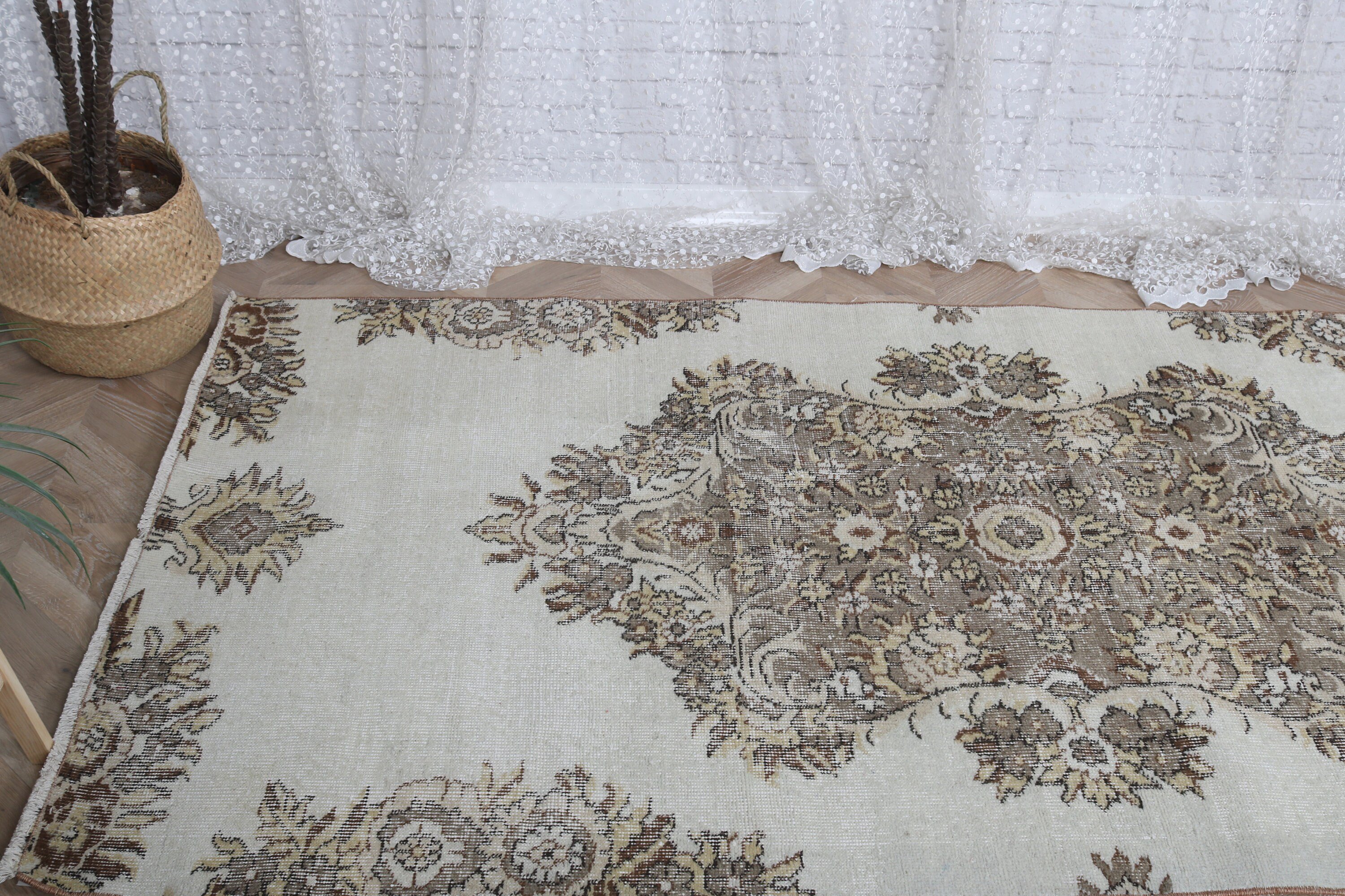 Kitchen Rug, Vintage Rugs, Rugs for Kitchen, Neutral Rug, Floor Rug, Turkish Rugs, 3.9x8.2 ft Area Rug, Luxury Rug, Beige Wool Rug