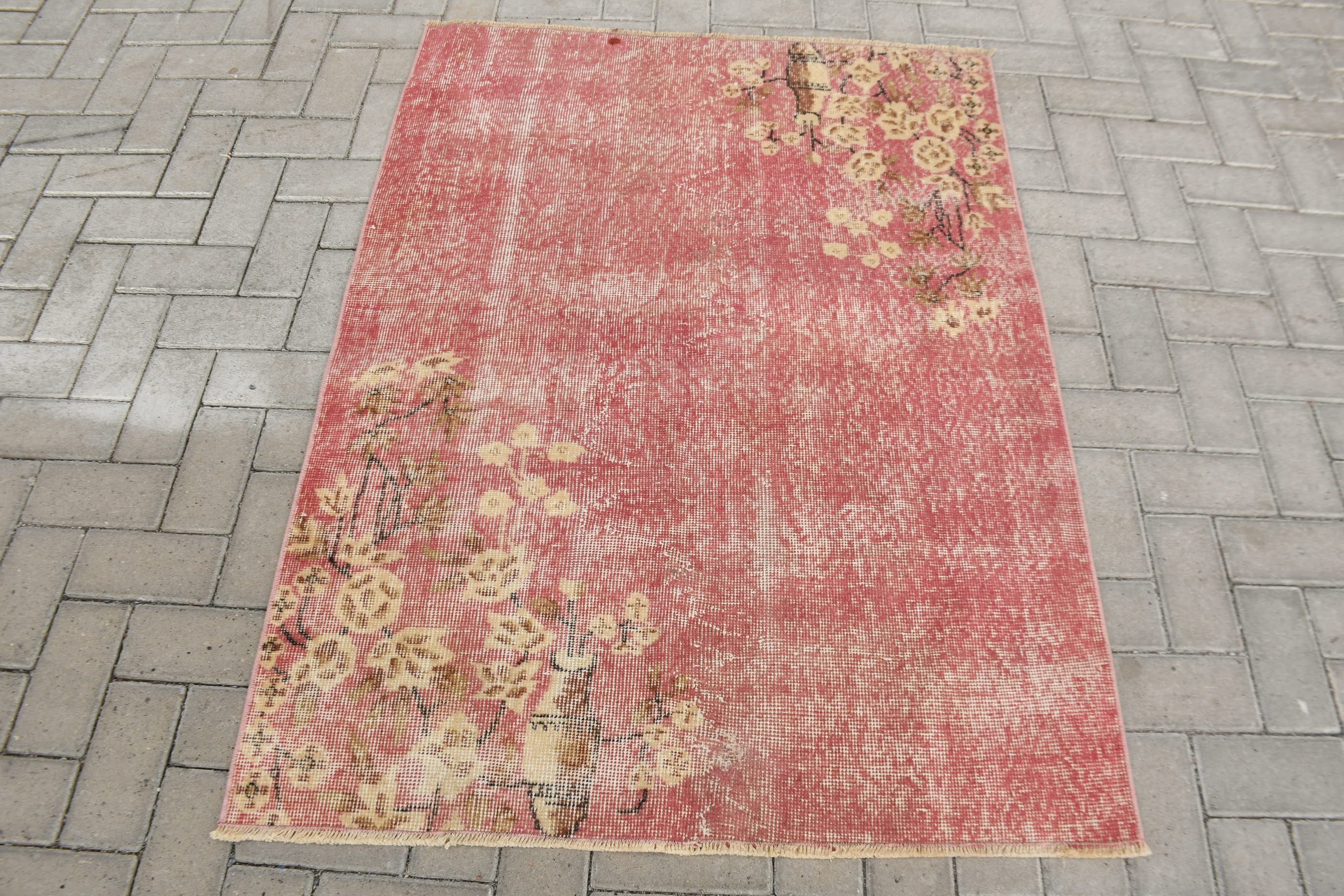 Distressed Rug, Rugs for Kitchen, Floor Rugs, Entry Rugs, Kitchen Rug, Turkish Rug, 3.5x4.7 ft Accent Rug, Vintage Rug, Bedroom Rug