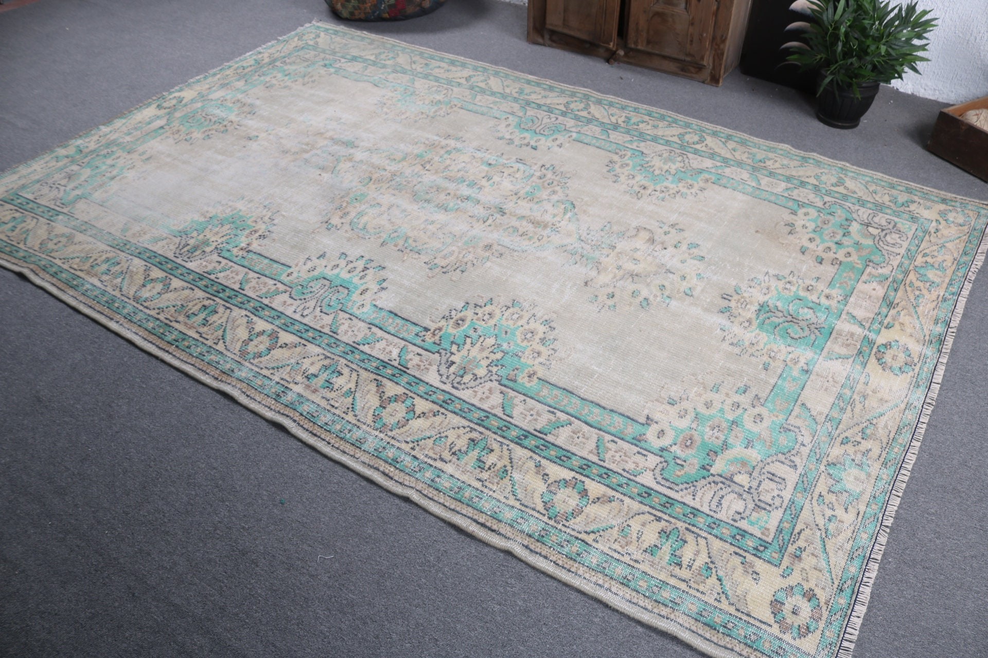 Large Vintage Rugs, 6.2x9.3 ft Large Rug, Luxury Rug, Vintage Rug, Floor Rug, Dining Room Rugs, Turkish Rug, Tribal Rugs, Beige Kitchen Rug