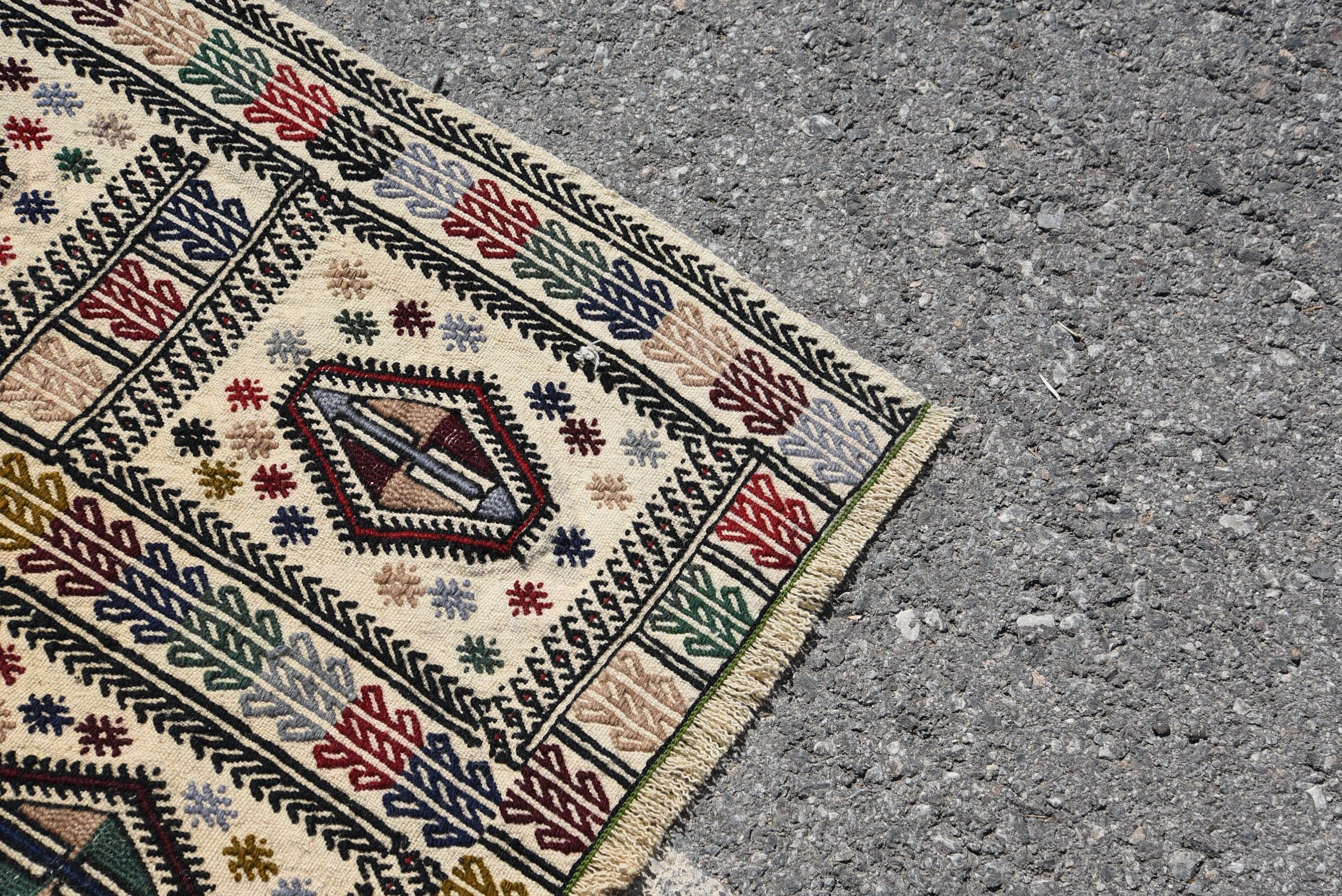 Çocuk Odası Halıları, Yatak Odası Halıları, 4,4x4,8 ft Accent Halı, Türk Halısı, Dış Mekan Halısı, Vintage Halı, Kilim, Giriş Halısı, Mutfak Halısı, Soğuk Halı