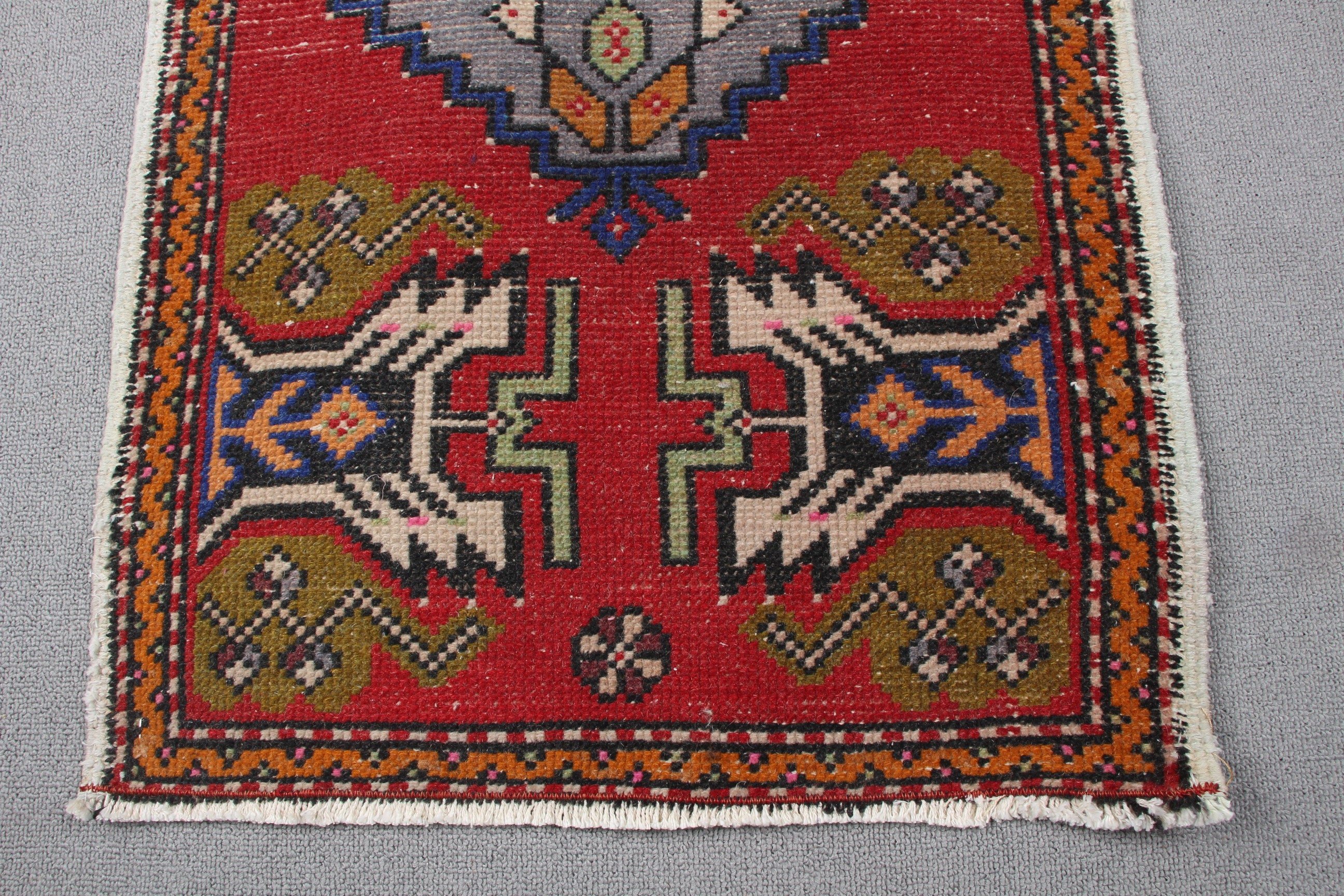 Turkish Rug, Bedroom Rug, Red Antique Rugs, 1.8x3.3 ft Small Rugs, Rugs for Bedroom, Vintage Rug, Kitchen Rug, Car Mat Rugs, Pale Rug