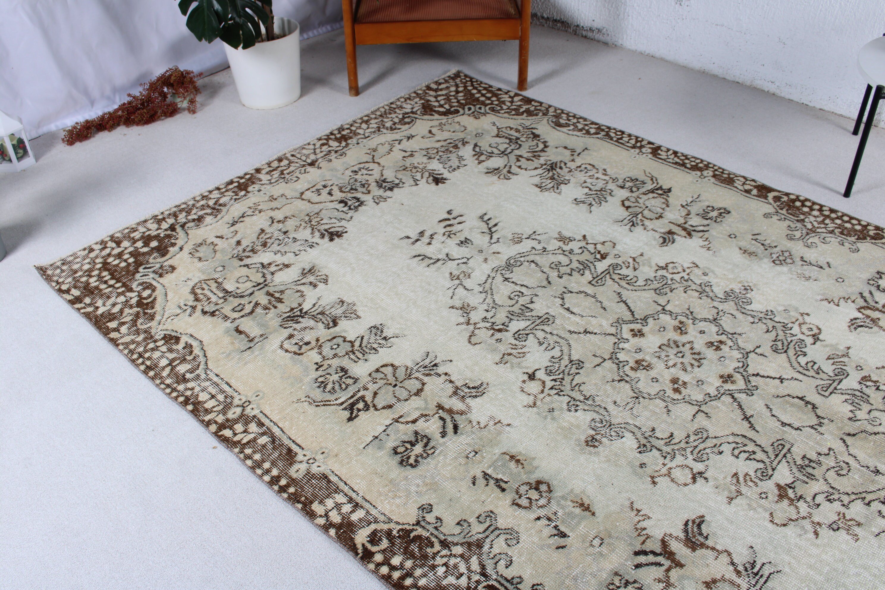 Turkish Rug, Beige Floor Rug, Vintage Rugs, Bedroom Rug, Organic Rugs, 5.7x9.8 ft Large Rug, Large Oushak Rugs, Flatweave Rug, Antique Rug