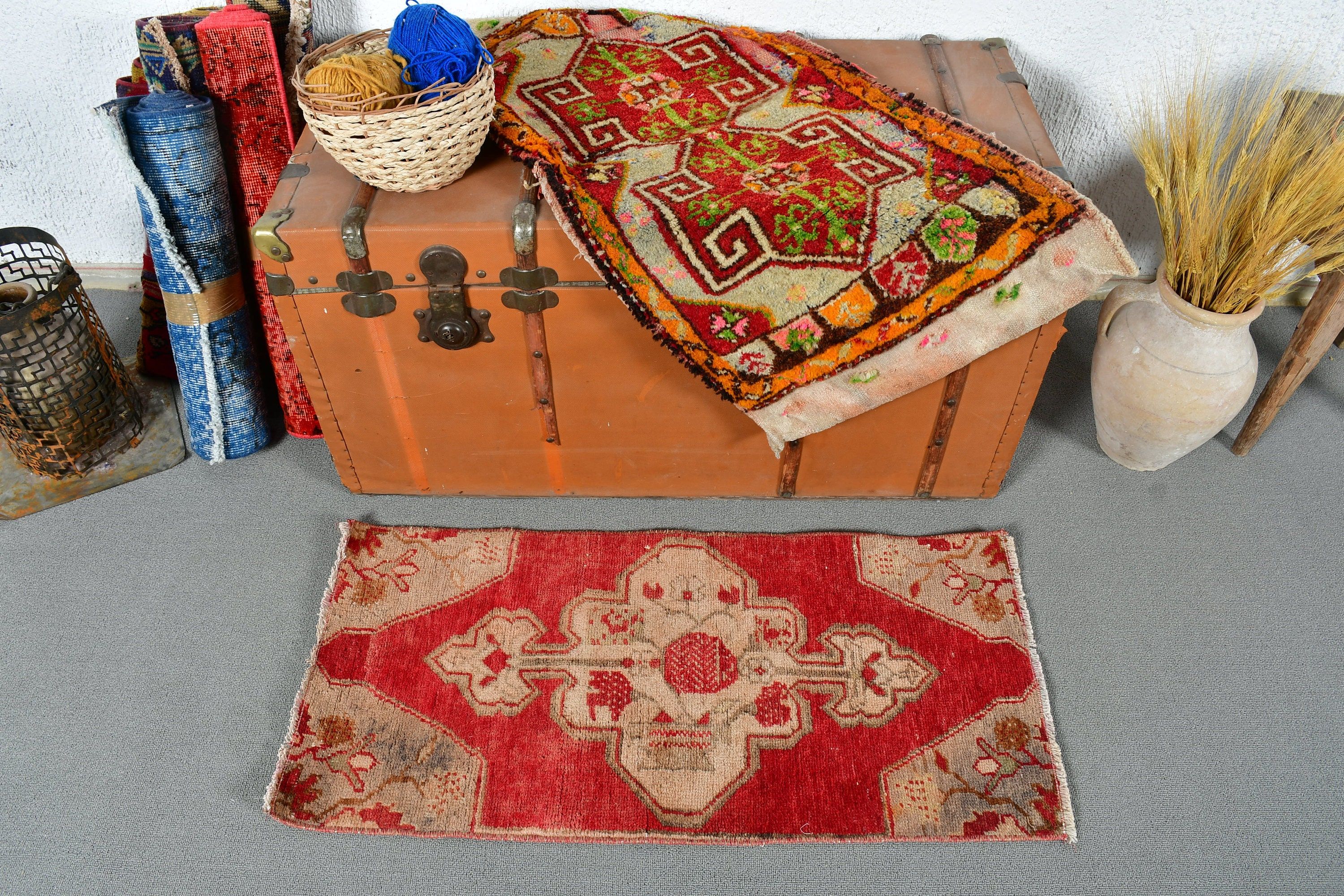 Kitchen Rugs, Vintage Rug, Red Wool Rug, Moroccan Rug, 1.5x3.1 ft Small Rugs, Rugs for Kitchen, Turkish Rug, Bedroom Rug, Oriental Rug