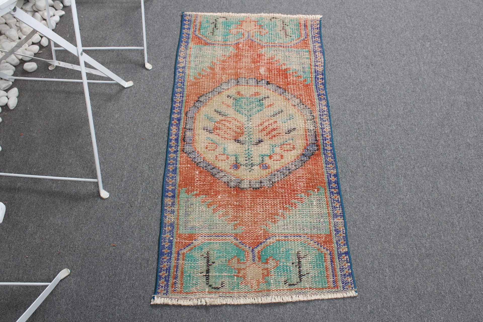 Giriş Halısı, Kırmızı 1.8x3.5 ft Küçük Halı, Türk Halısı, Giriş Halıları, Yer Halısı, Kapı Paspası Halıları, Vintage Halı, Oryantal Halılar