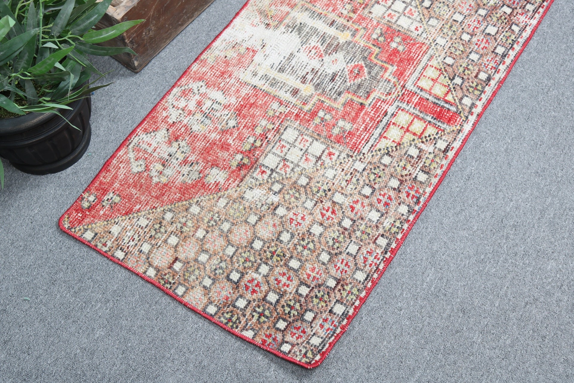 Handwoven Rug, Turkish Rug, Bath Rugs, 1.6x3.1 ft Small Rug, Kitchen Rugs, Rugs for Bedroom, Vintage Rugs, Entry Rugs, Red Anatolian Rug