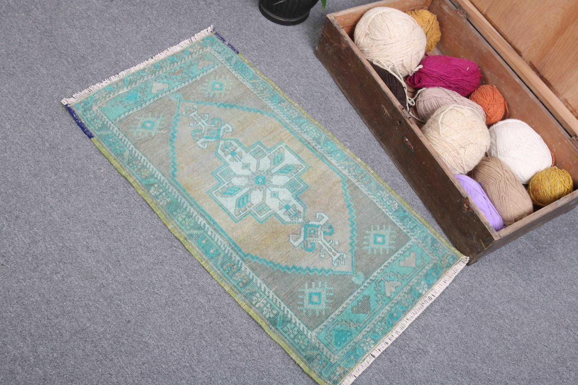 Yeşil Antika Halılar, Boho Halılar, Modern Halı, Geleneksel Halılar, 1,6x3 ft Küçük Halı, Araba Paspas Halıları, Küçük Vintage Halı, Vintage Halılar, Türk Halısı