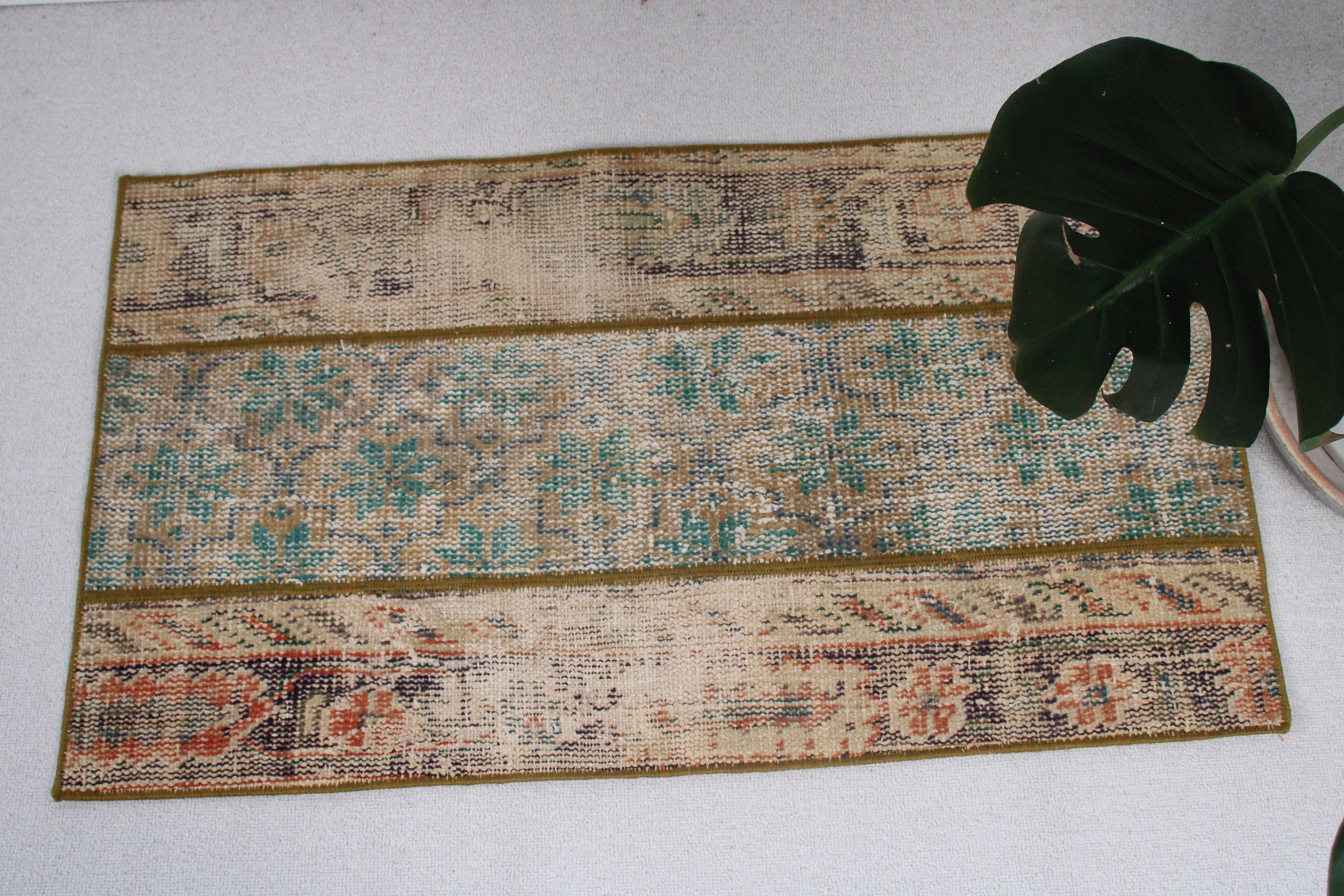 Banyo Halısı, Çocuk Odası Halıları, Vintage Halı, Araba Paspas Halıları, Türk Halısı, 1.8x3.2 ft Küçük Halı, Mutfak Halısı, Anadolu Halıları, Bej Boho Halısı