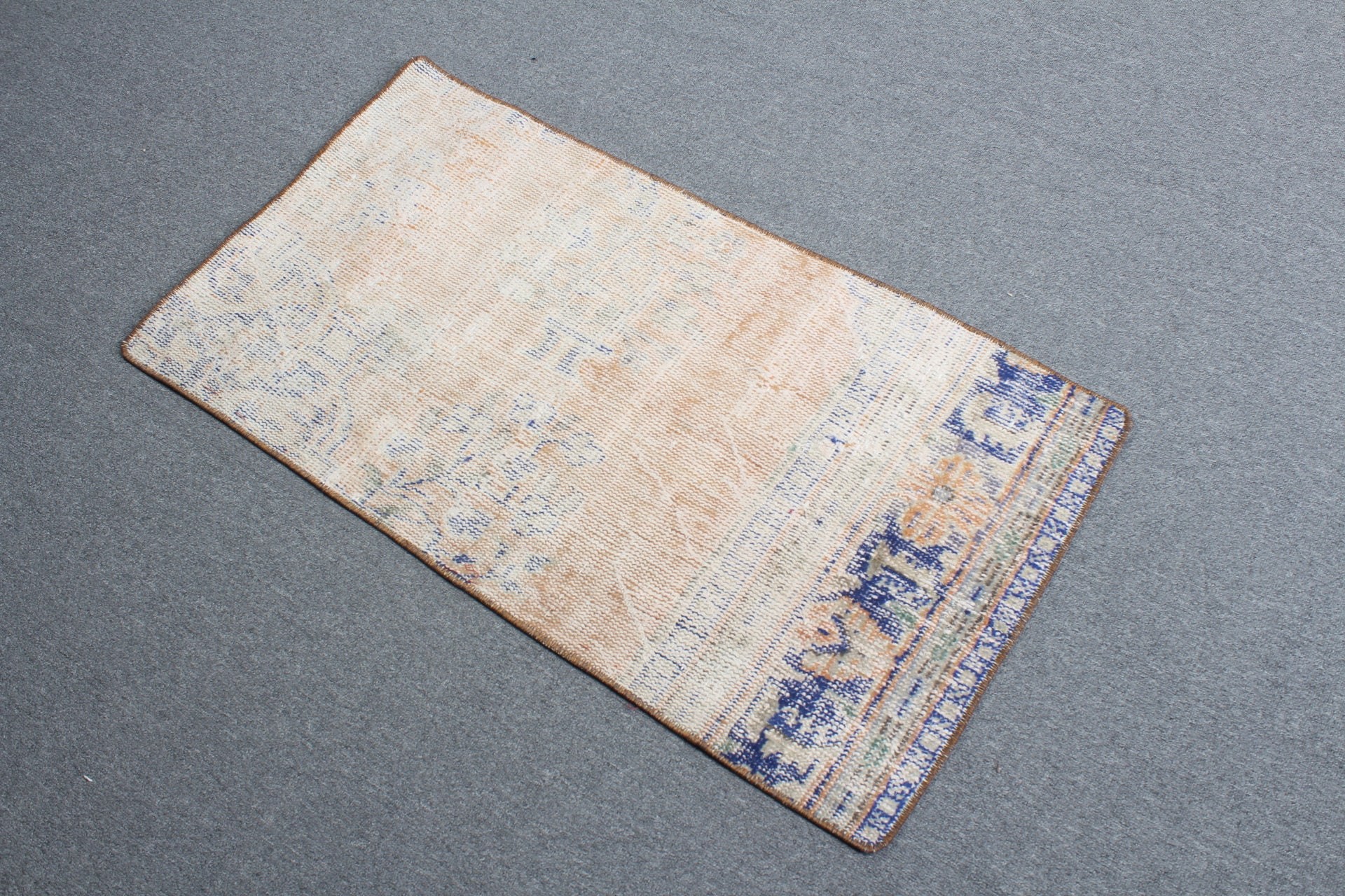 Antika Halı, Giriş Halıları, Banyo Halıları, 2x3,6 ft Küçük Halı, Yün Halı, Turuncu Anadolu Halısı, Türk Halısı, Vintage Halı, Paspas Halısı, Sanat Halısı