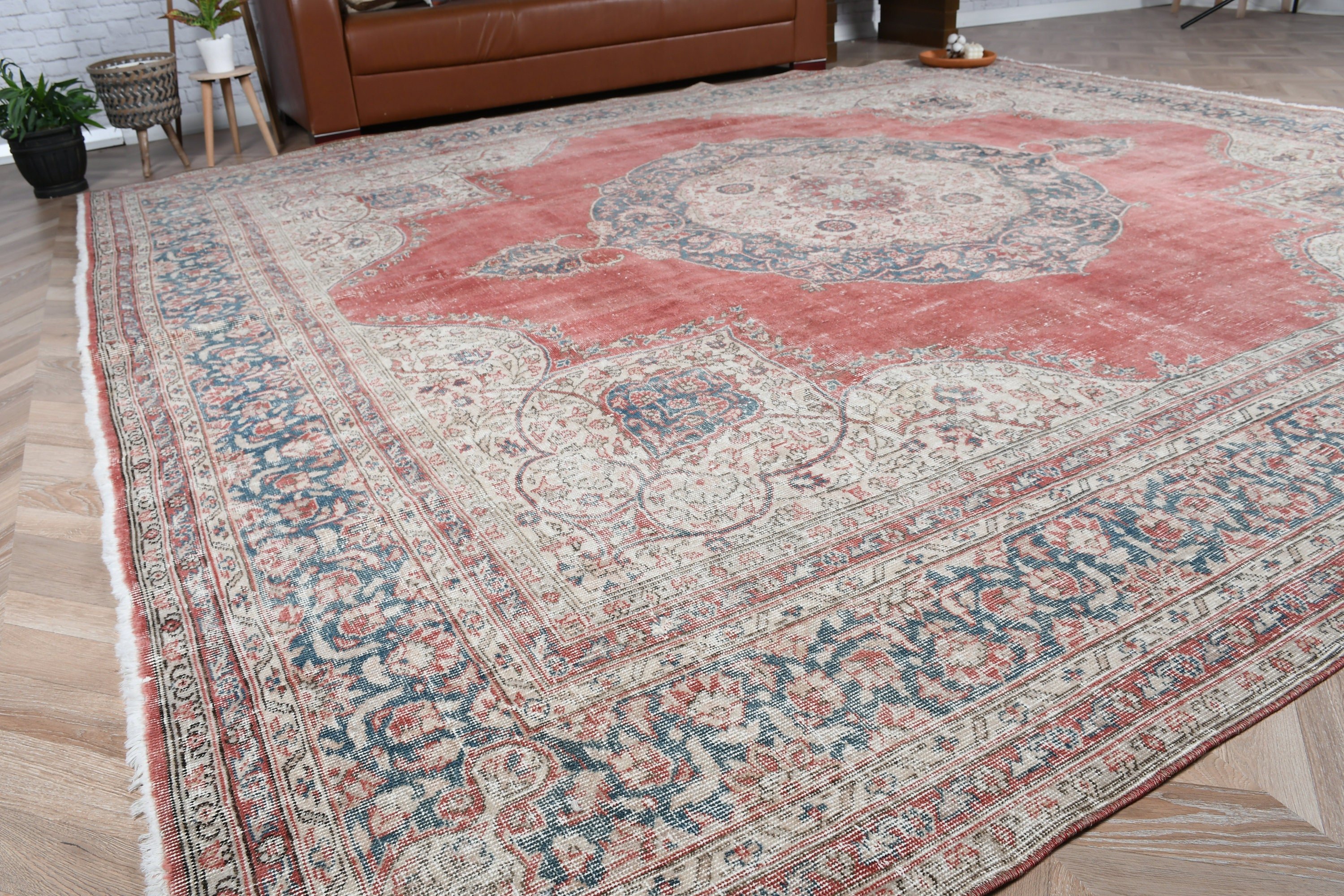 Wool Rugs, Dining Room Rugs, Red  10.2x11.2 ft Oversize Rug, Saloon Rug, Turkish Rug, Handwoven Rugs, Vintage Rugs, Oushak Rug