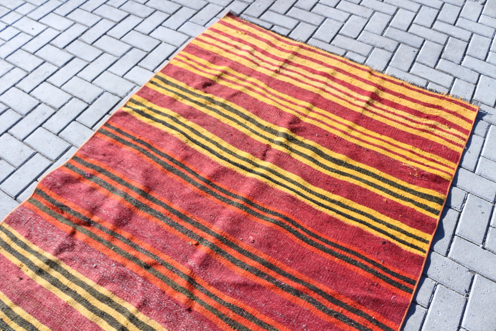 Kırmızı Oryantal Kilim, Oturma Odası Kilim, 132x261 cm Oturma odası Kilim, Yer Kilim, Anadolu Kilim, Oturma odası Kilim, Nostaljik Kilim