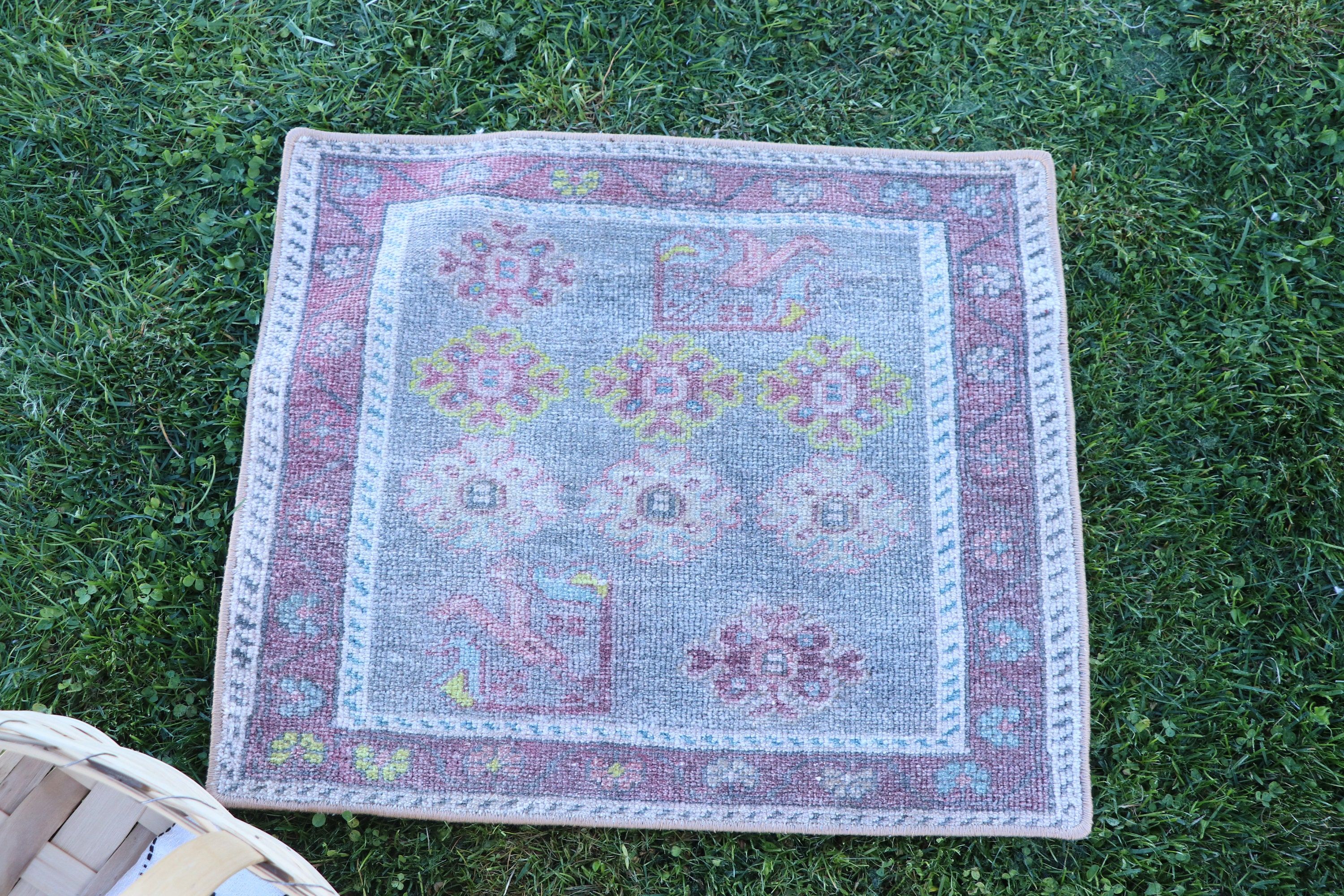 Araba Paspas Halısı, Vintage Halılar, 1.5x1.7 ft Küçük Halılar, Türk Halıları, Geometrik Halı, Gri Lüks Halı, Oushak Halı, Yatak Odası Halıları, Sanatsal Halılar