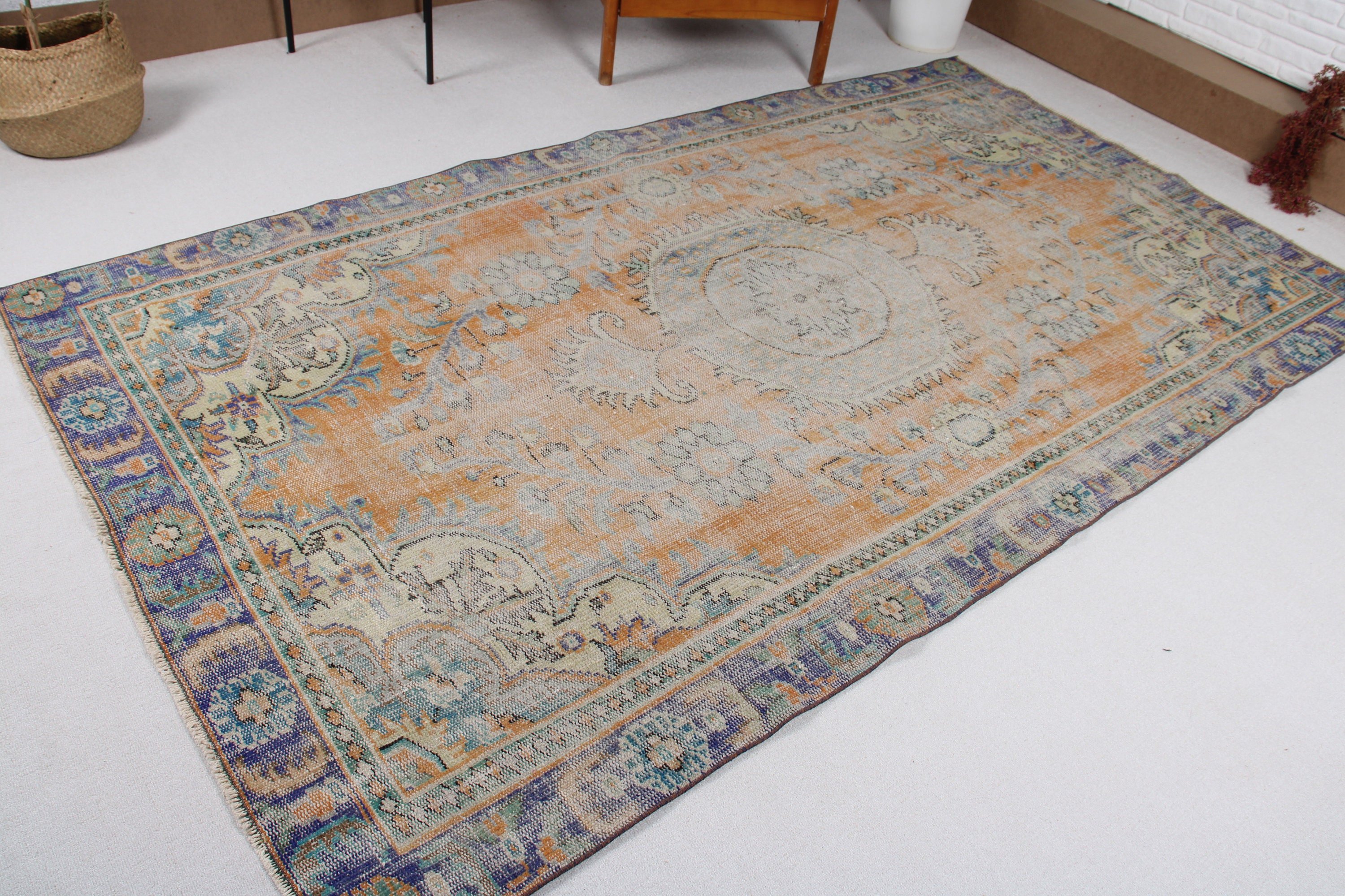 Vintage Rug, Turkish Rugs, Luxury Rugs, 5.4x9.3 ft Large Rug, Handwoven Rug, Large Oushak Rug, Salon Rugs, Orange Floor Rug, Office Rugs