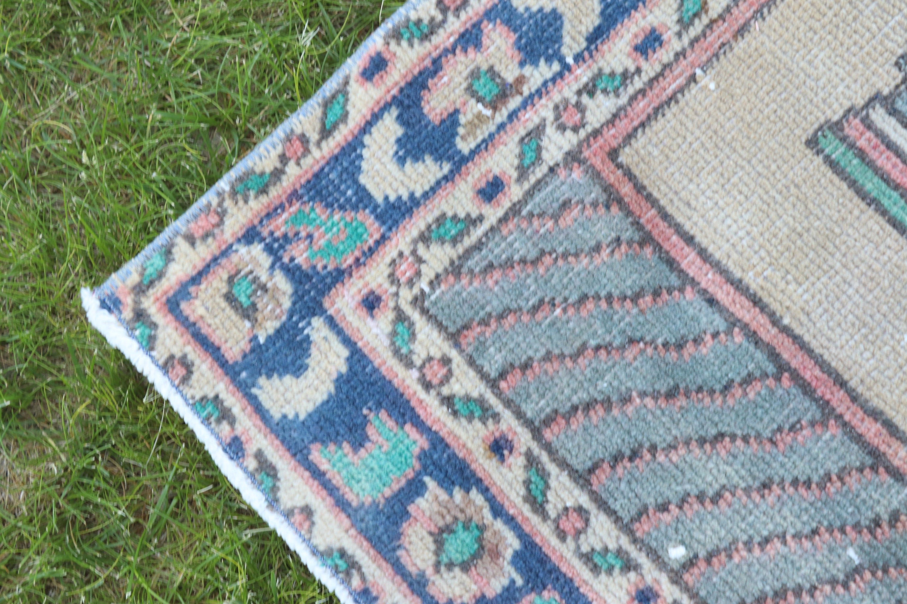 Vintage Rug, Wall Hanging Rug, Door Mat Rug, 2.5x3.7 ft Small Rug, Geometric Rug, Beige Oriental Rugs, Turkish Rug, Anatolian Rugs