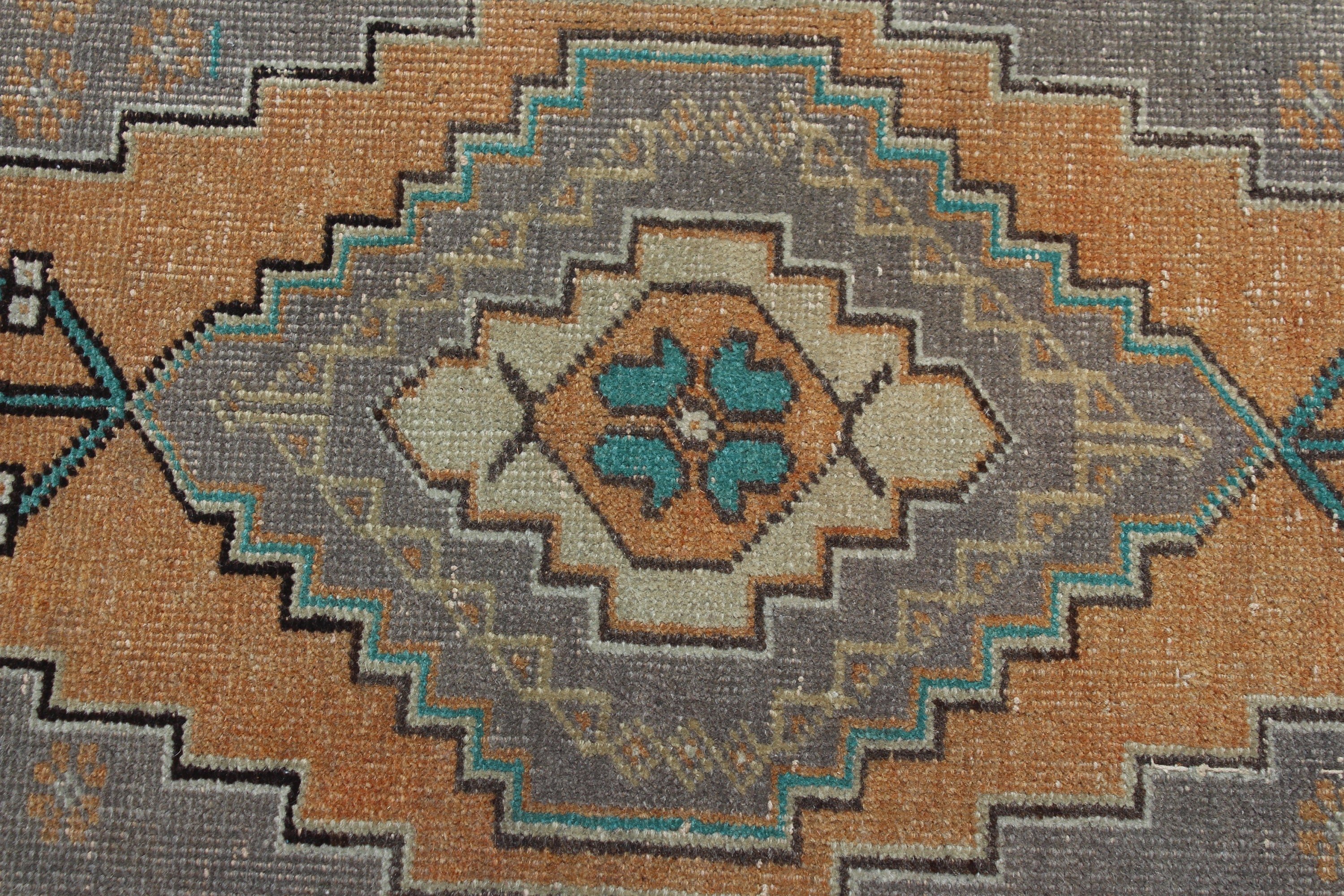 Turuncu Fas Halısı, Türk Halısı, Yatak Odası Halısı, Duvara Asılı Halılar, Antika Halı, Yurt Halısı, Giriş Halısı, Vintage Halılar, 1.3x2.8 ft Küçük Halılar