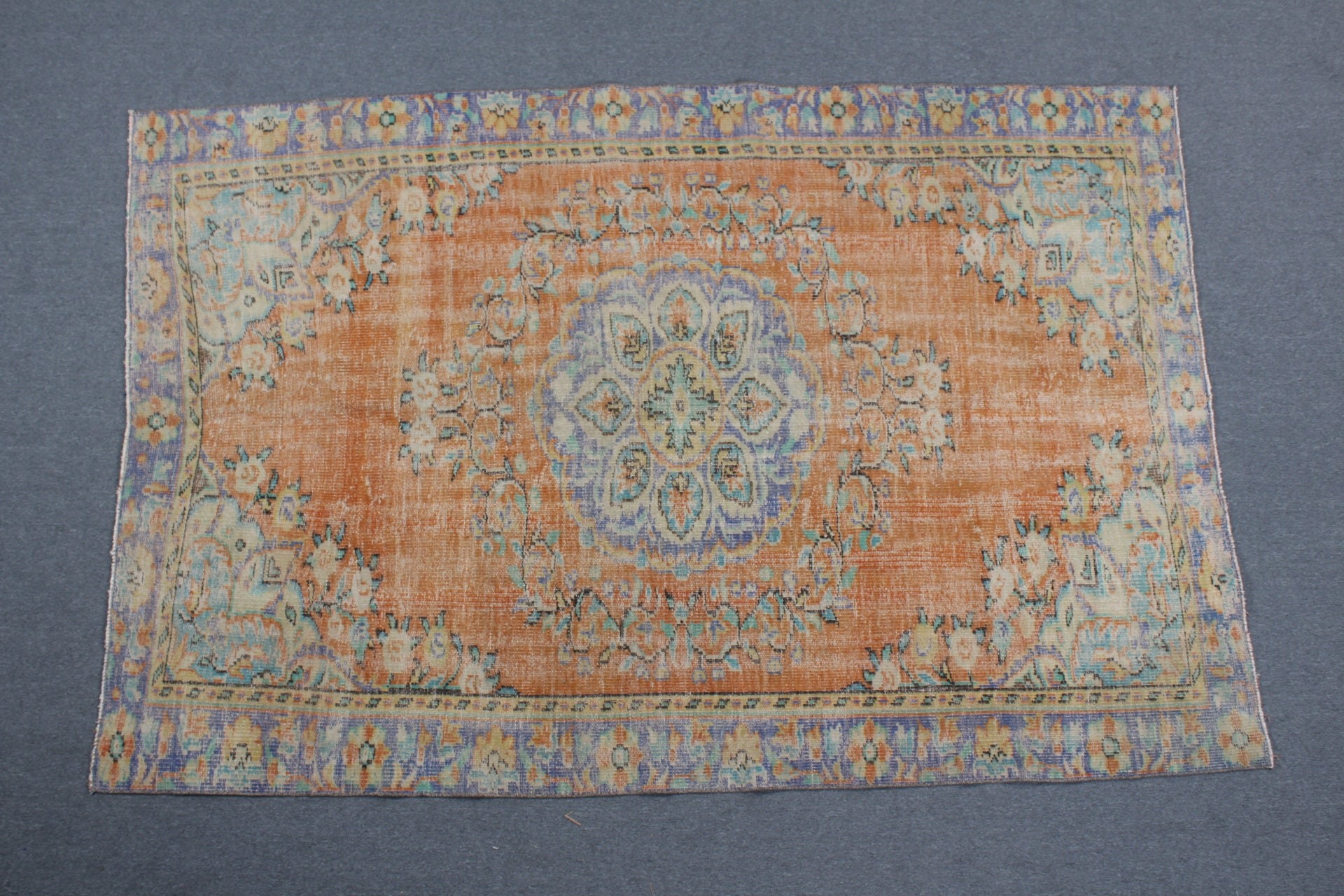 5.5x8.4 ft Büyük Halı, Vintage Halı, Yemek Odası Halısı, Türk Halısı, Fas Halısı, Turuncu Havalı Halılar, Havalı Halılar, Yatak Odası Halıları, Salon Halısı