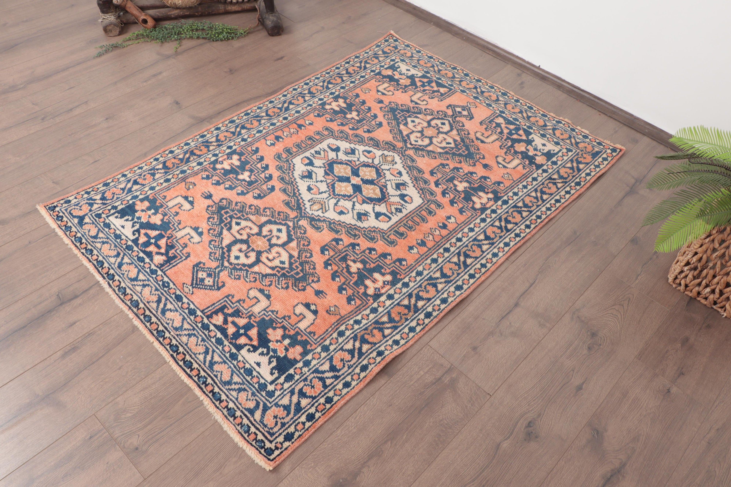 Vintage Rug, Boho Rugs, Turkish Rug, 3.2x4.9 ft Accent Rug, Entry Rug, Vintage Accent Rug, Floor Rugs, Geometric Rugs, Orange Antique Rugs