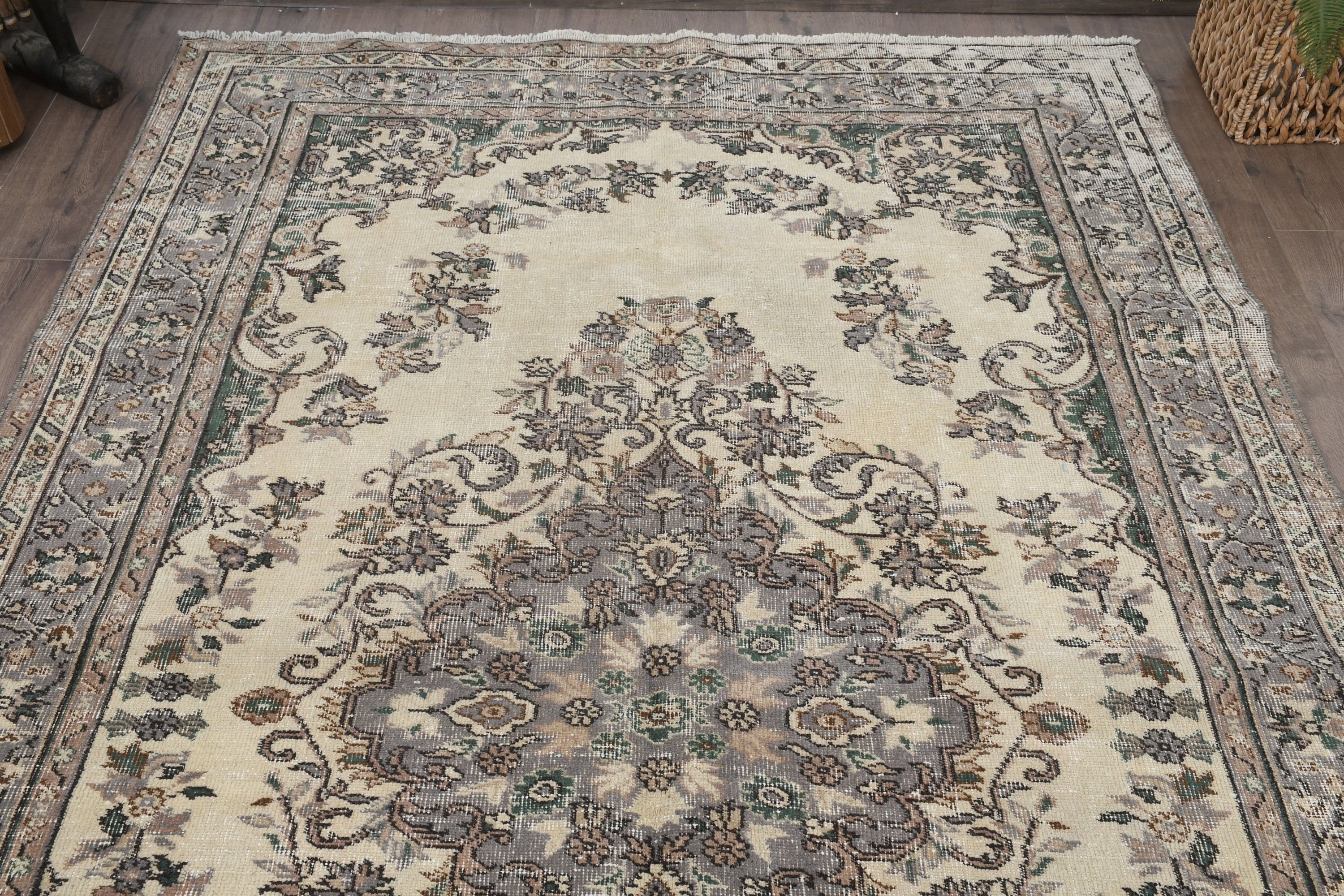 Cool Rugs, Turkish Rugs, Dining Room Rug, Muted Rugs, 5.6x9 ft Large Rugs, Vintage Rug, Beige Antique Rug, Living Room Rug, Anatolian Rugs