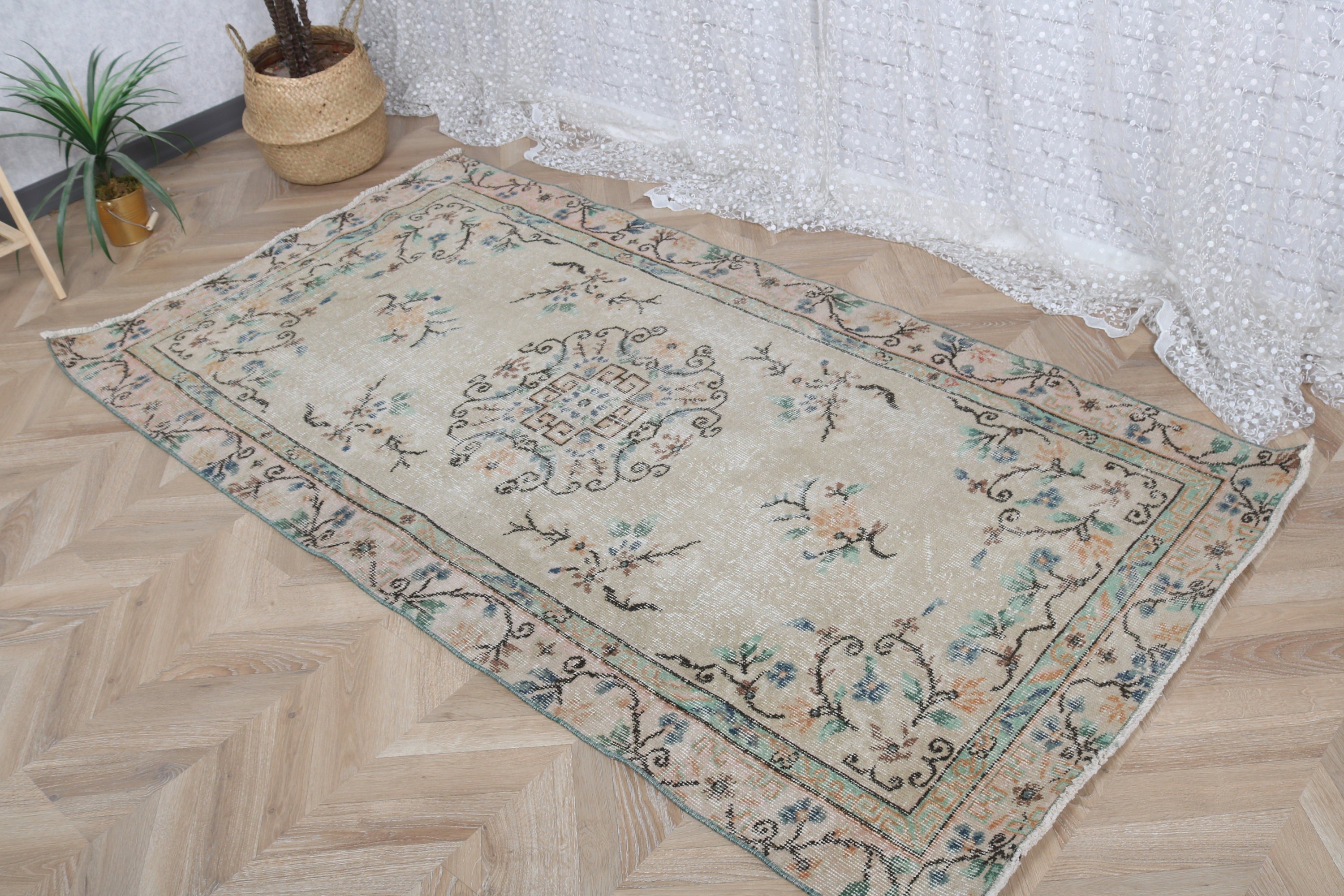 Vintage Rug, 3.6x6.8 ft Area Rug, Turkish Rugs, Rugs for Living Room, Kitchen Rug, Modern Rug, Boho Rugs, Green Bedroom Rug, Home Decor Rug