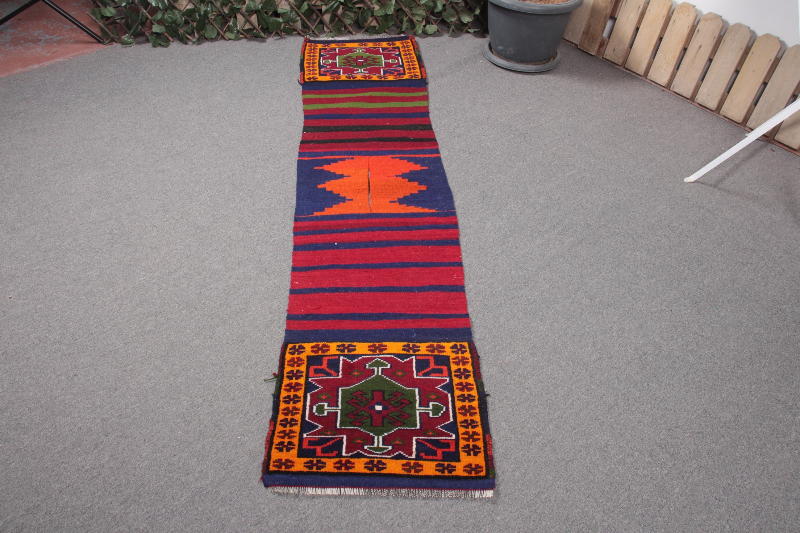 Kırmızı Fas Halıları, Havalı Halı, Vintage Halı, Kilim, Beni Ourain Yolluk Halıları, 1.5x6.8 ft Yolluk Halıları, Mutfak Halısı, Türk Halıları, Yün Halı