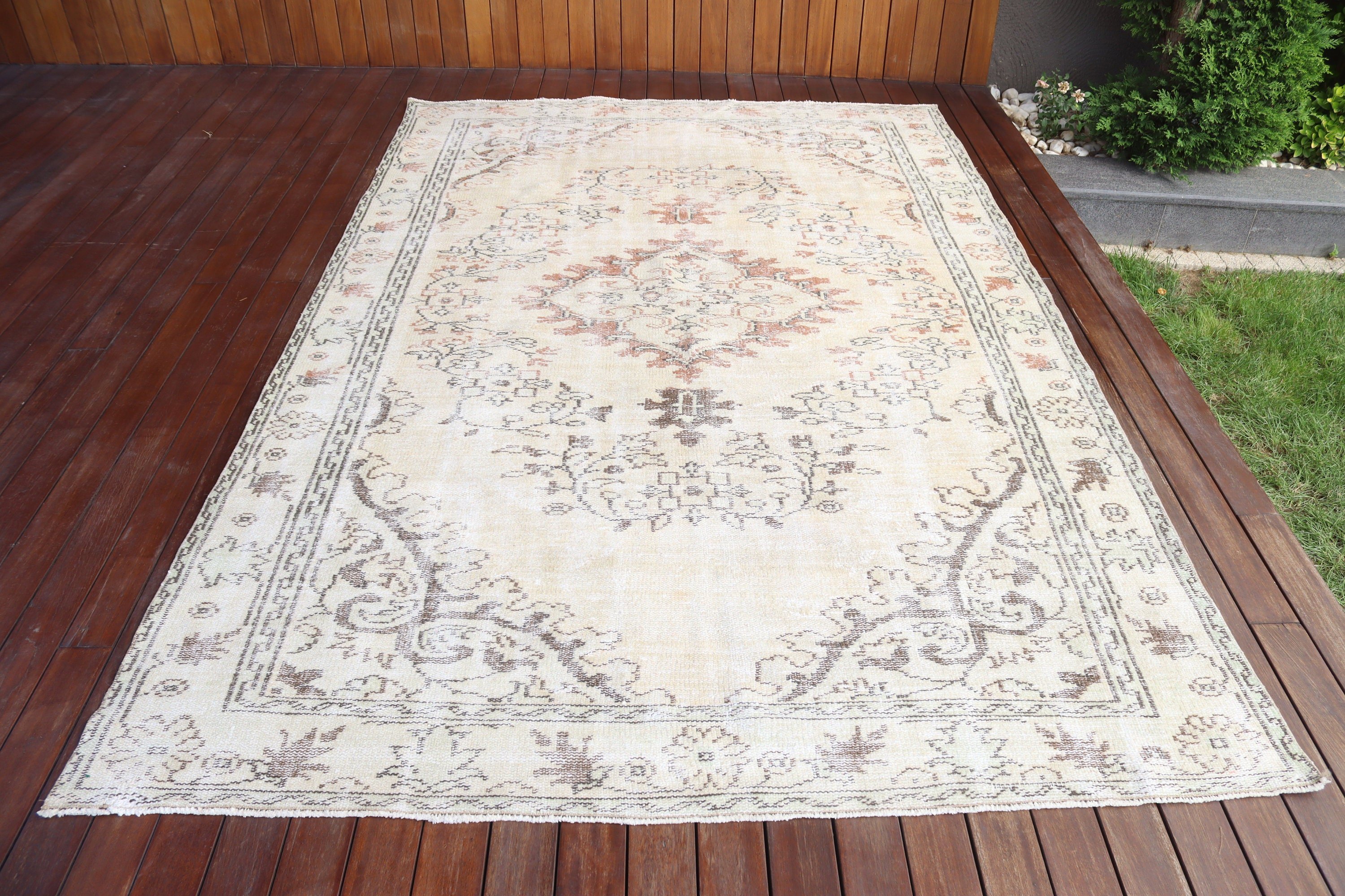 Antika Halı, Büyük Vintage Halı, Türk Halısı, 5.9x9 ft Büyük Halı, Oturma Odası Halısı, Vintage Halı, Boho Halı, Beyaz Açıklama Halısı, Düz Dokuma Halı