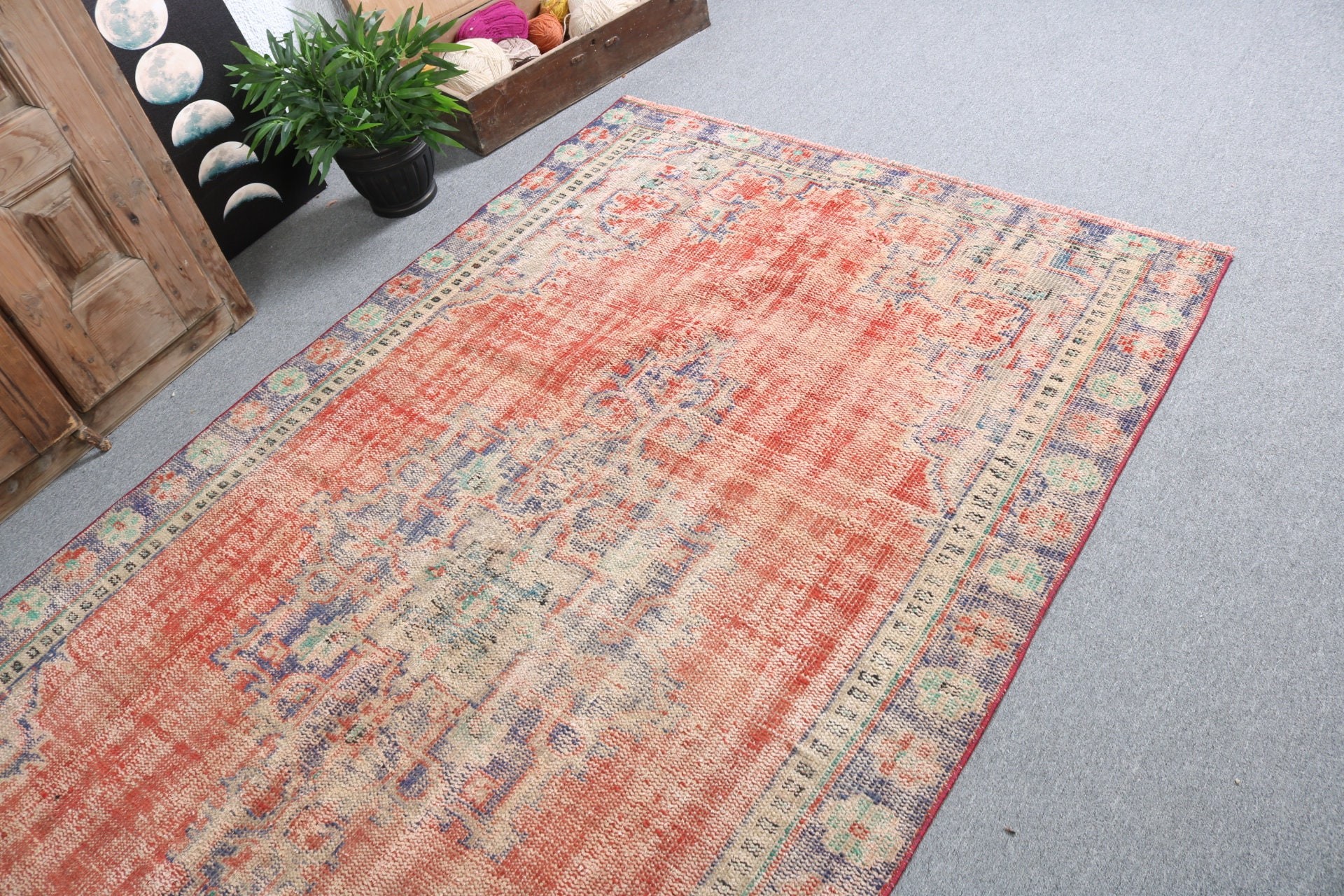 Wool Rug, Vintage Rug, Turkish Rug, Aztec Rugs, Large Boho Rug, 5x8.7 ft Large Rug, Modern Rug, Red Statement Rug, Large Vintage Rug