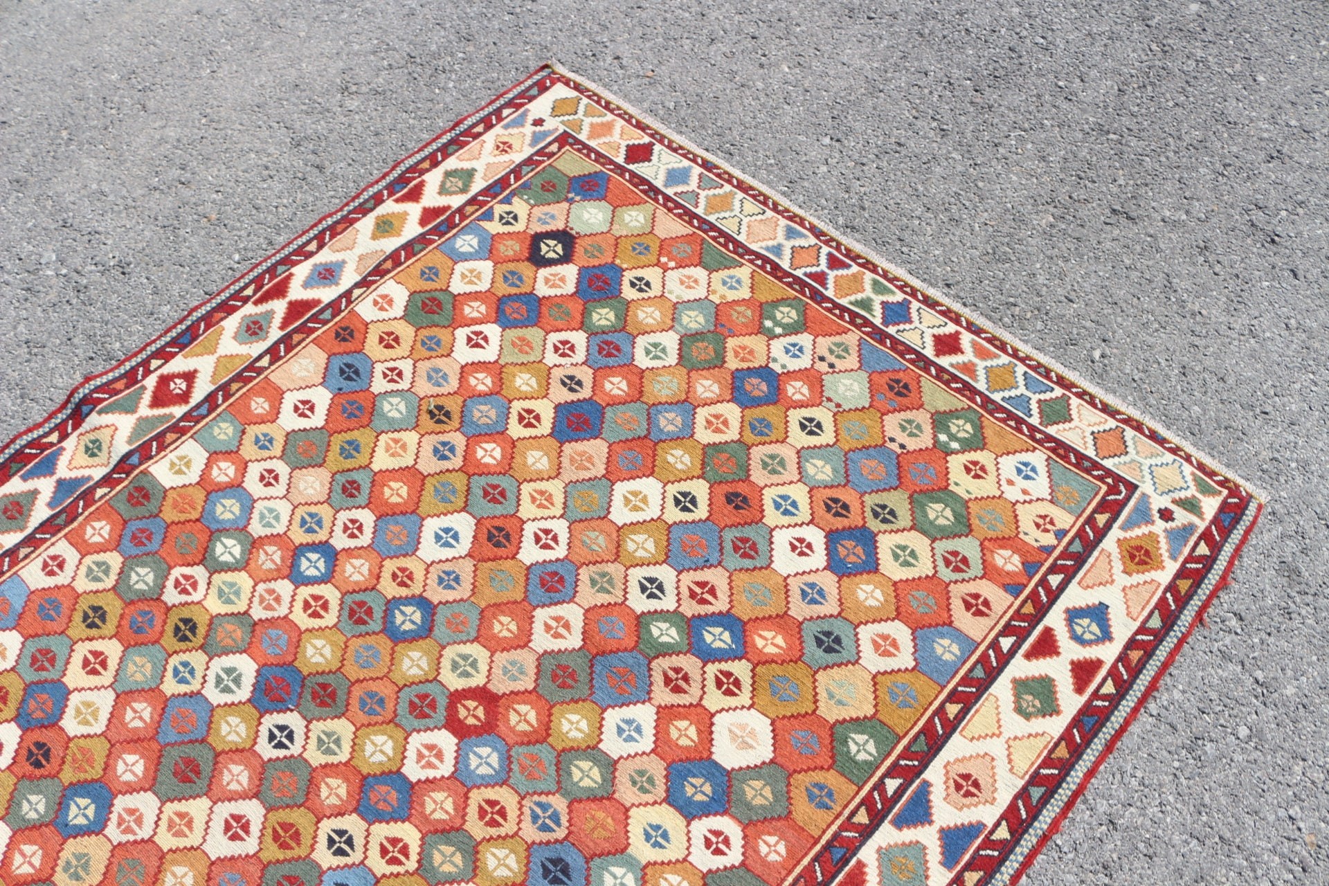 Vintage Halılar, Soğuk Halı, Türk Halıları, 4.1x6.2 ft Alan Halısı, Kilim, Mutfak Halıları, Yemek Odası Halıları, Bej Anadolu Halısı