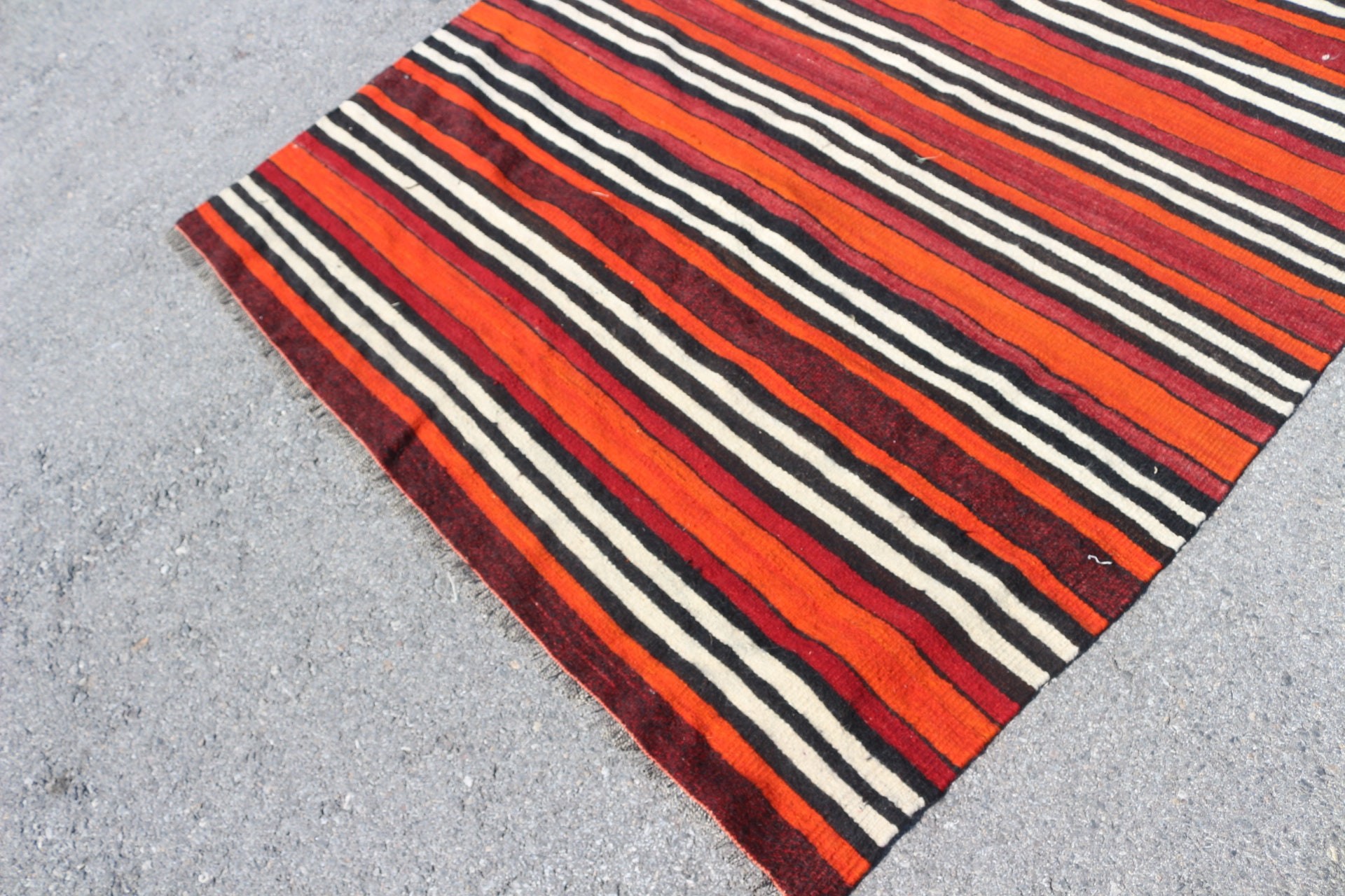 Dining Room Rug, Turkish Rugs, Vintage Rugs, Orange Moroccan Rug, Kilim, Bedroom Rug, Moroccan Rug, 5.3x8.7 ft Large Rug, Salon Rug