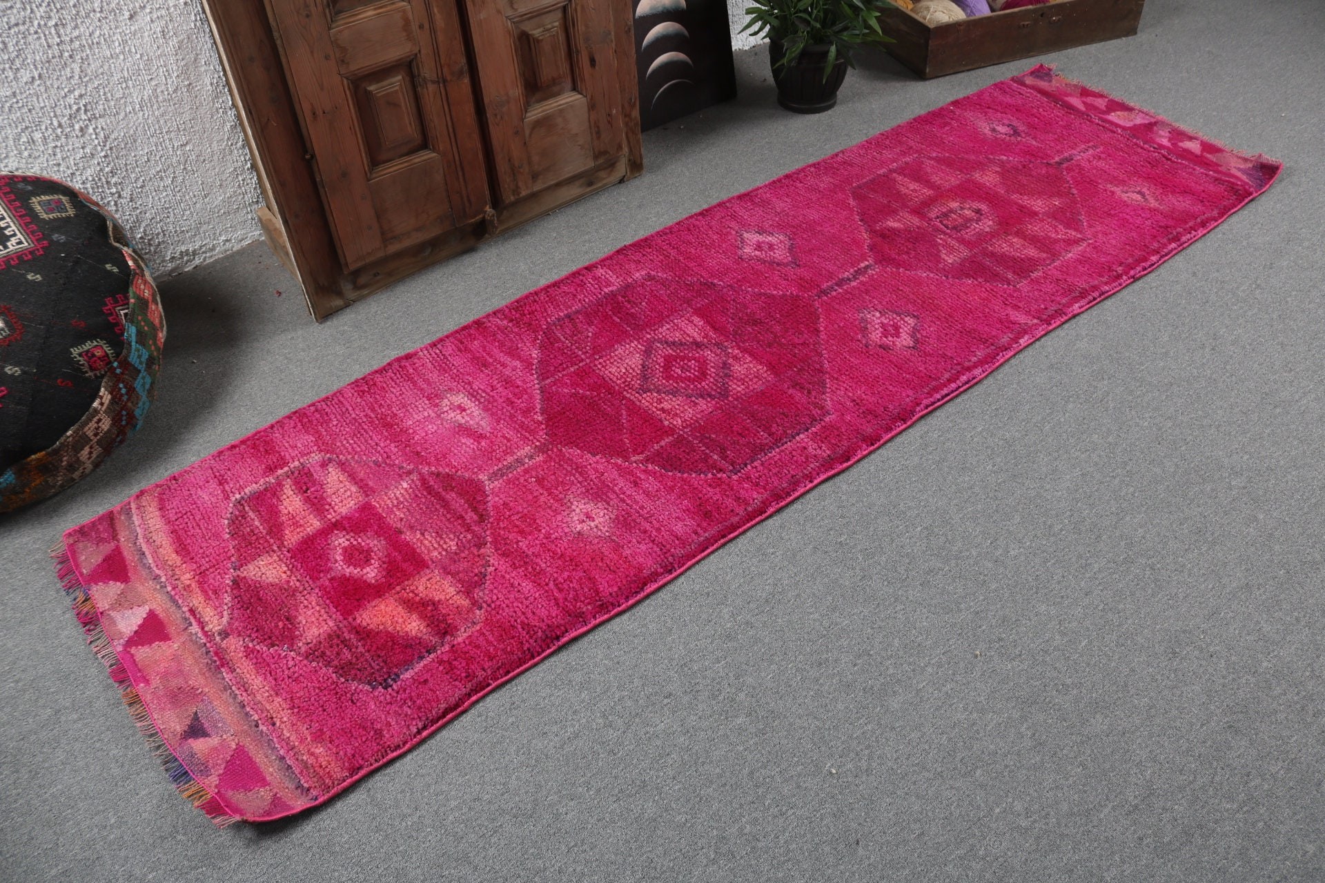 Mutfak Halıları, Türk Halıları, Vintage Halı, Anadolu Halısı, 2,5x8,6 ft Runner Halıları, Oushak Halısı, Vintage Runner Halıları, Pembe Lüks Halı, Yer Halısı