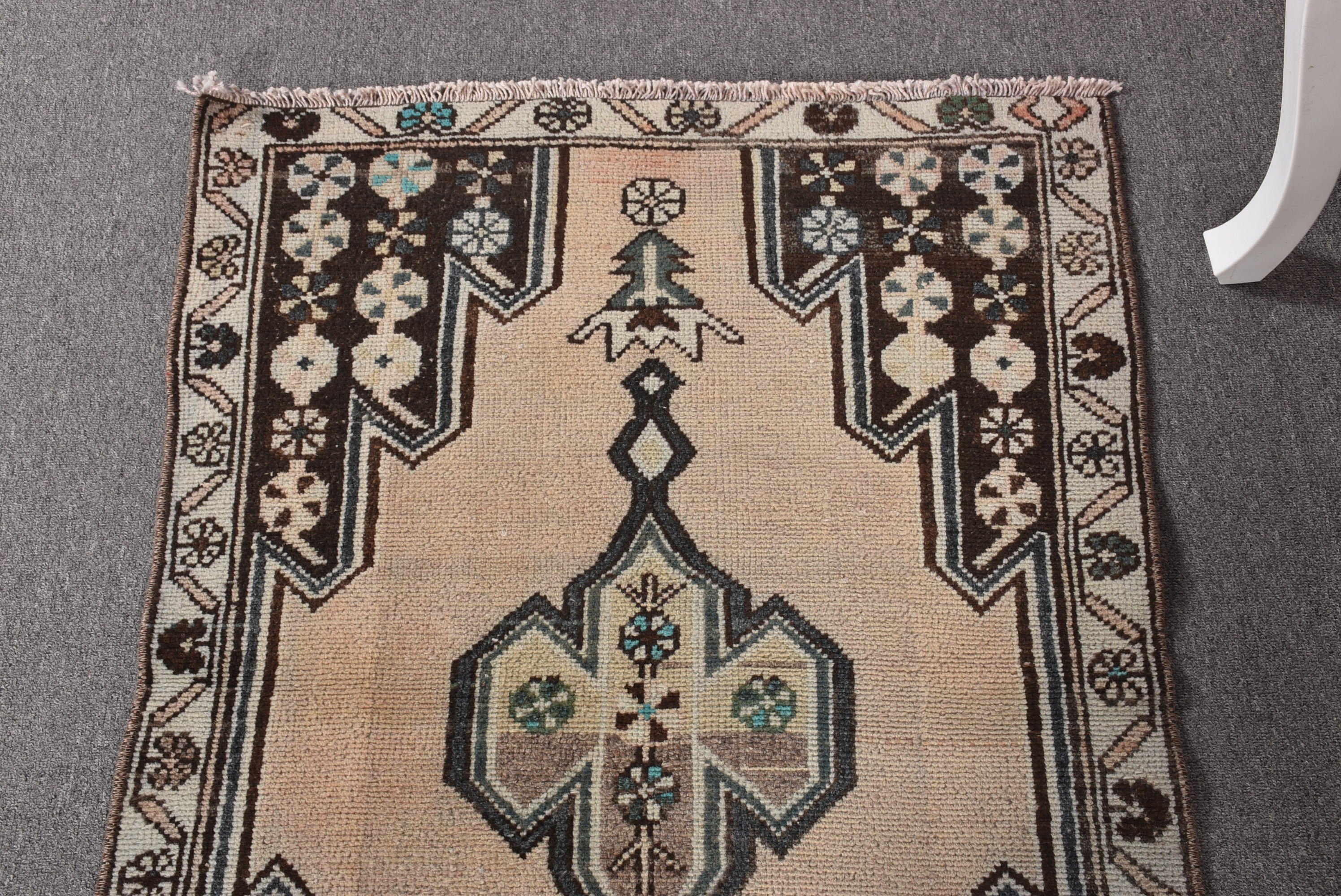 Small Vintage Rugs, Neutral Rug, Beige Antique Rugs, Turkish Rugs, Bath Rug, Vintage Rug, Geometric Rugs, 2.4x3.9 ft Small Rugs, Floor Rug