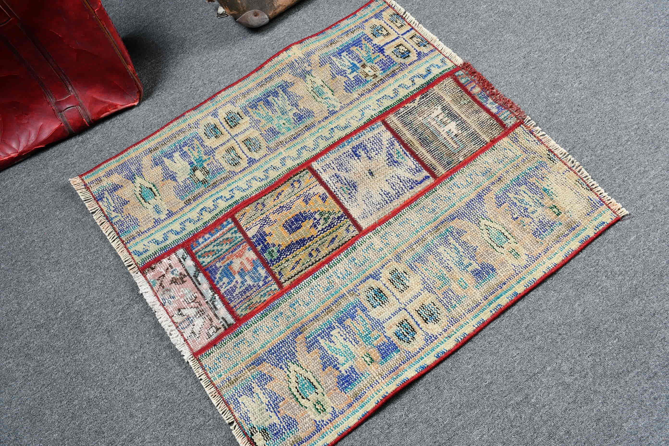 Vintage Rug, Car Mat Rug, Wall Hanging Rug, 2.6x2.7 ft Small Rugs, Turkish Rugs, Floor Rugs, Pale Rug, Green Wool Rug, Kitchen Rugs