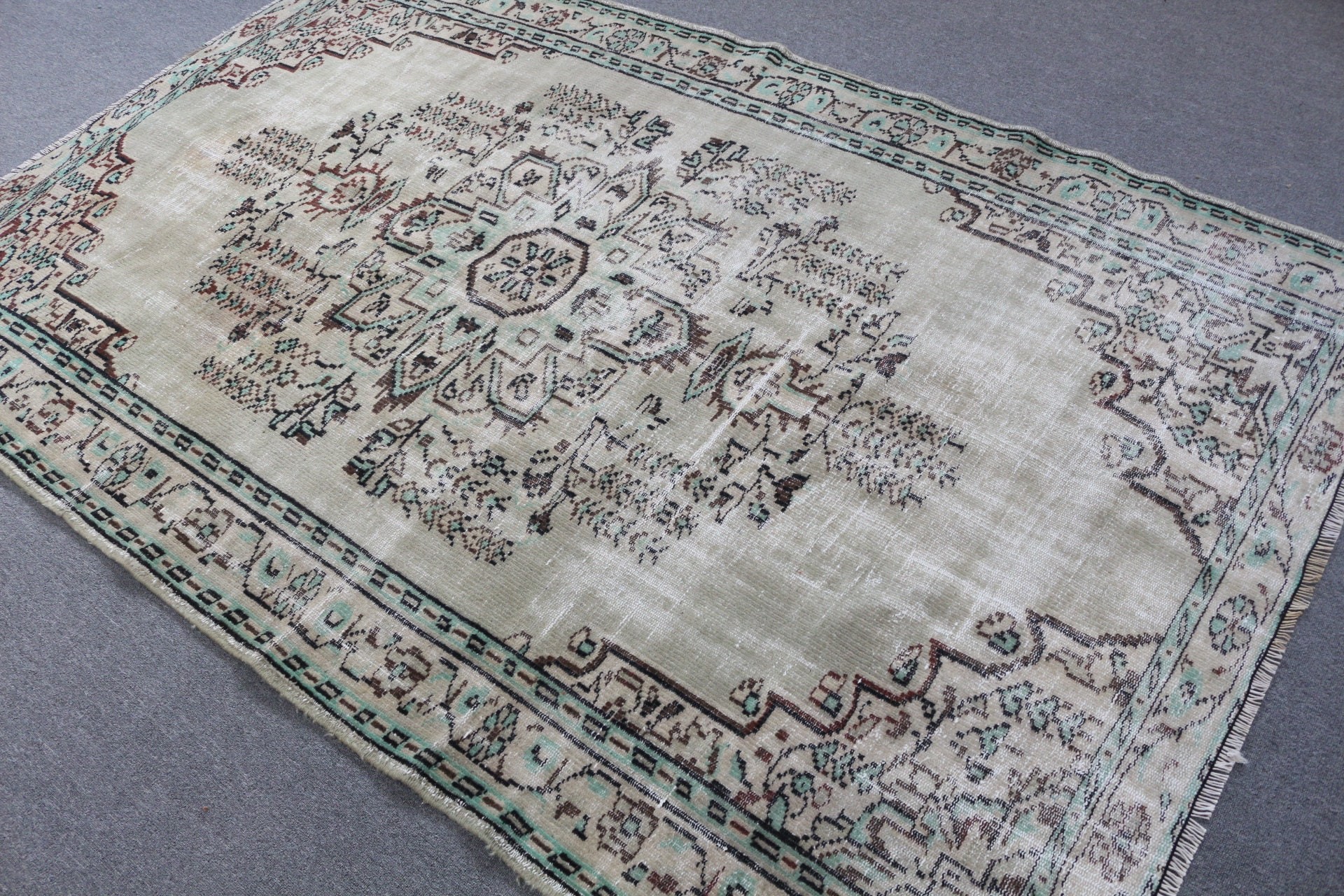 Rugs for Salon, Vintage Rug, Turkish Rugs, Cool Rug, Green Oriental Rugs, Salon Rug, Bedroom Rugs, 5.5x8.5 ft Large Rugs, Home Decor Rug