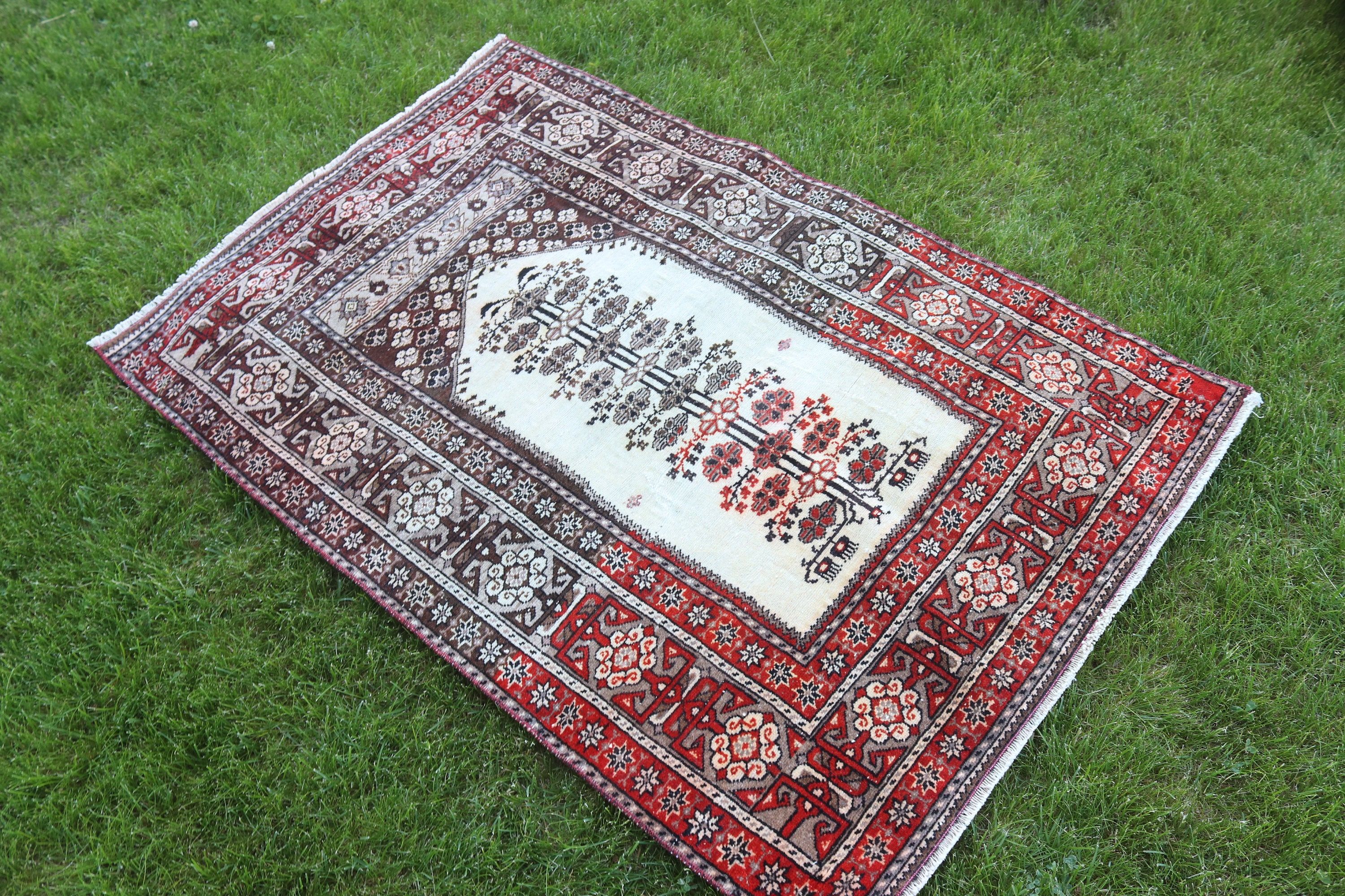 Türk Halısı, Yatak Odası Halısı, Duvara Asılı Halılar, 2.8x4.2 ft Küçük Halı, El Dokuma Halılar, Vintage Halılar, Küçük Vintage Halı, Bej Yer Halısı