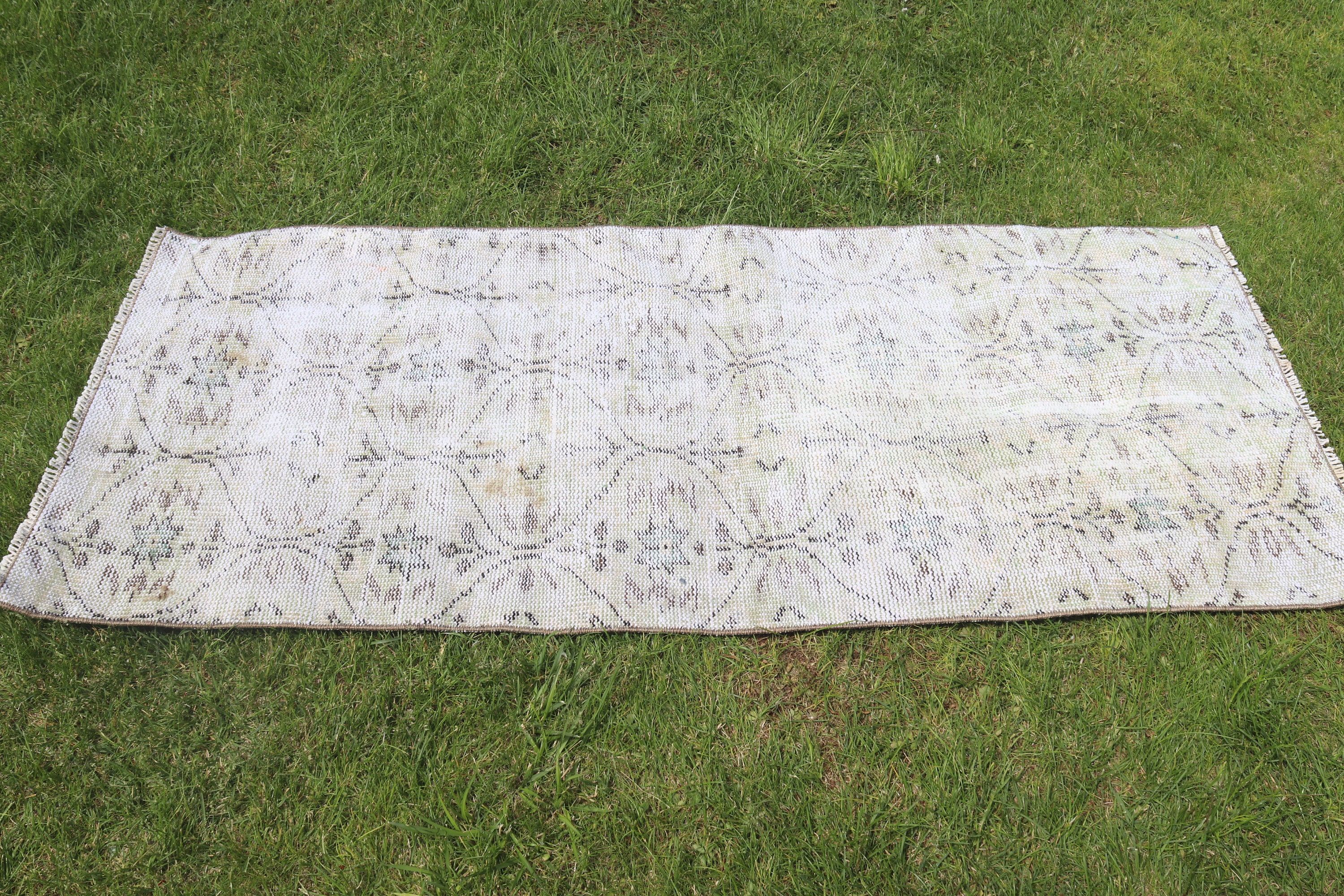 Small Vintage Rugs, Small Area Rug, Beige Kitchen Rug, 2.2x5 ft Small Rug, Home Decor Rug, Vintage Rugs, Turkish Rugs