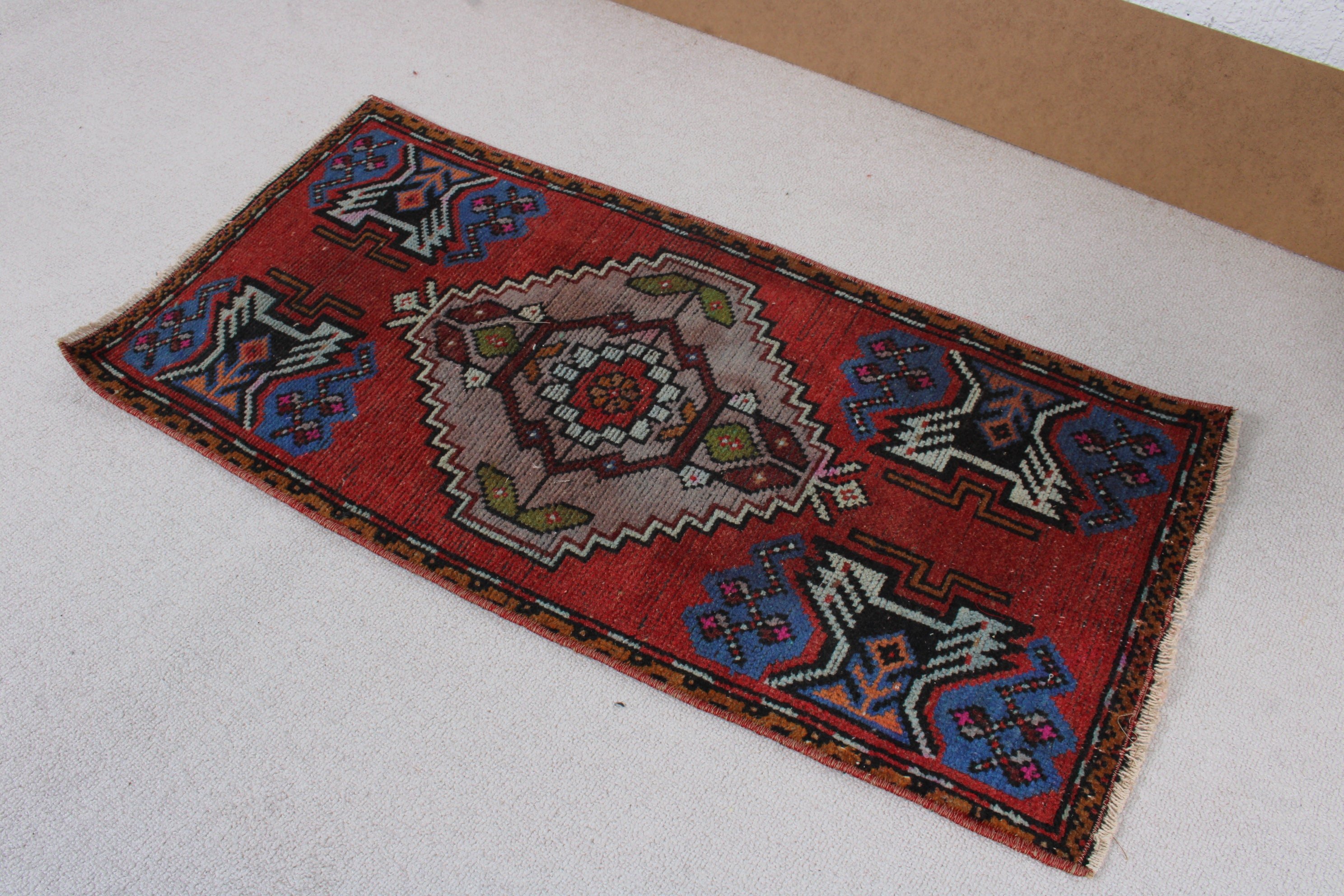 Vintage Rug, Small Vintage Rugs, 1.5x3.1 ft Small Rug, Nursery Rugs, Kitchen Rugs, Office Rugs, Turkish Rug, Handwoven Rug, Red Neutral Rug