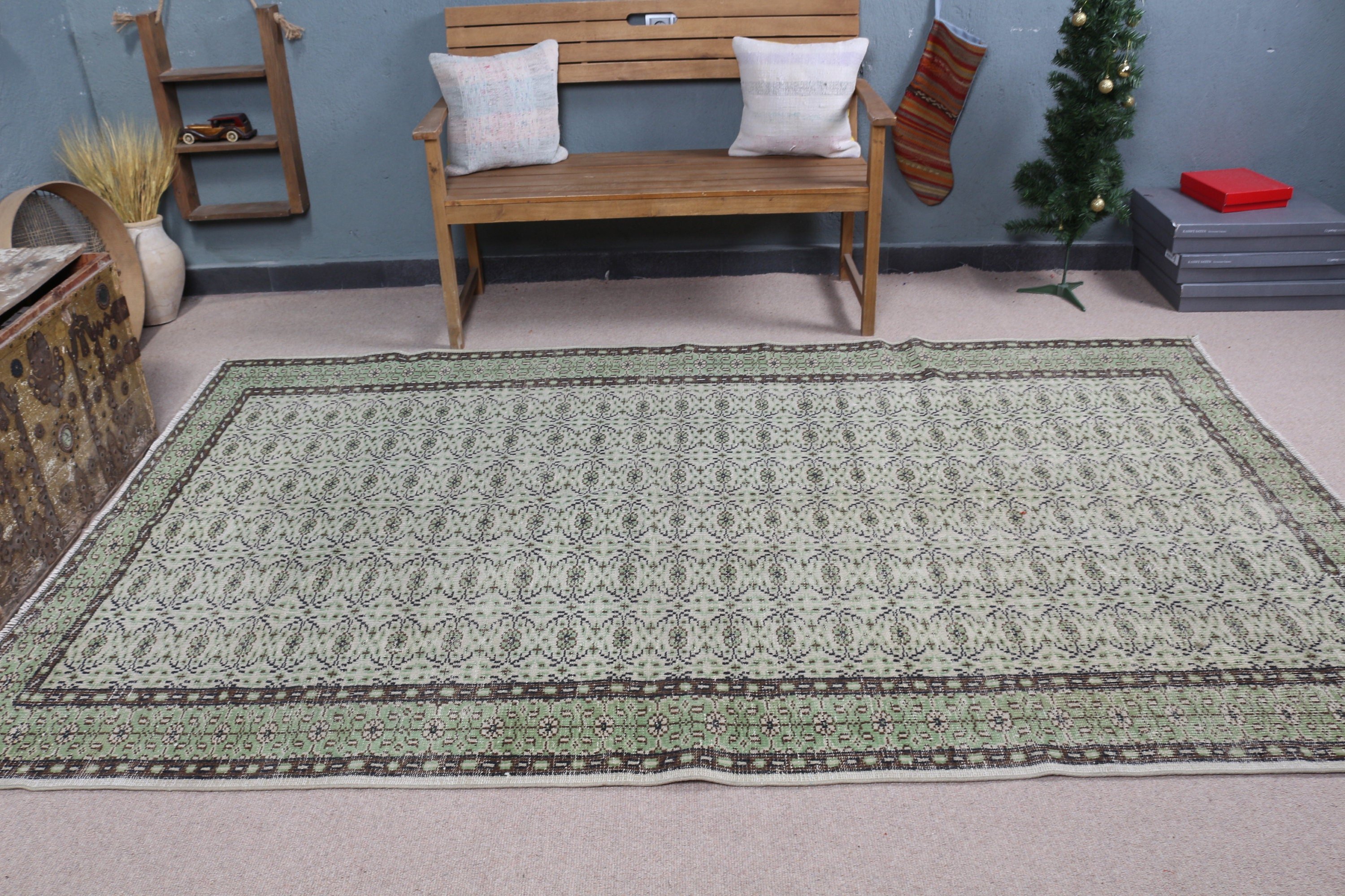 Bedroom Rugs, Green Wool Rugs, Pale Rug, Living Room Rug, Home Decor Rug, 5.5x9.2 ft Large Rug, Vintage Rugs, Oriental Rug, Turkish Rugs