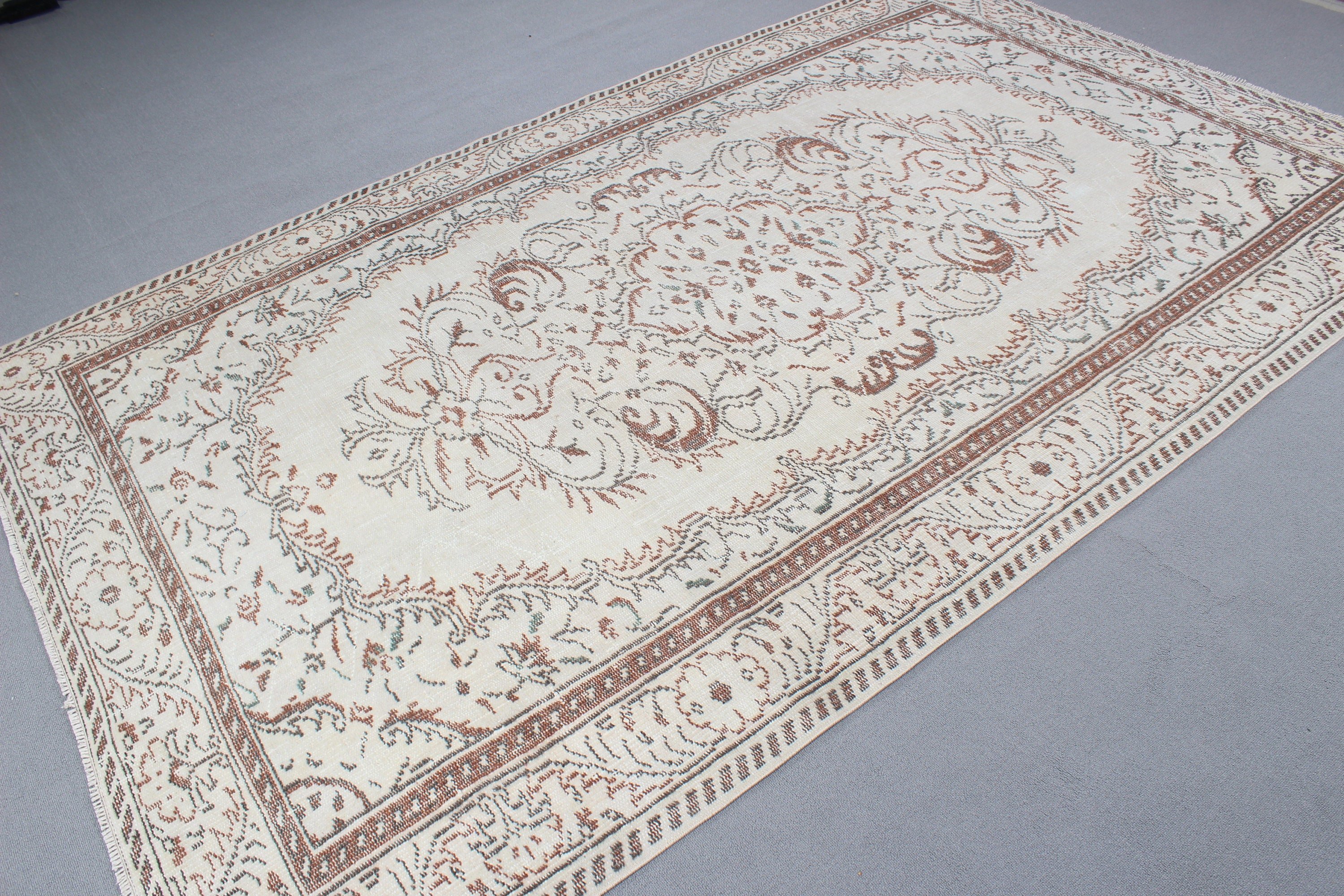 Dining Room Rug, Large Vintage Rug, Beige  5.8x9.3 ft Large Rugs, Vintage Rugs, Turkish Rug, Cool Rugs, Flatweave Rug