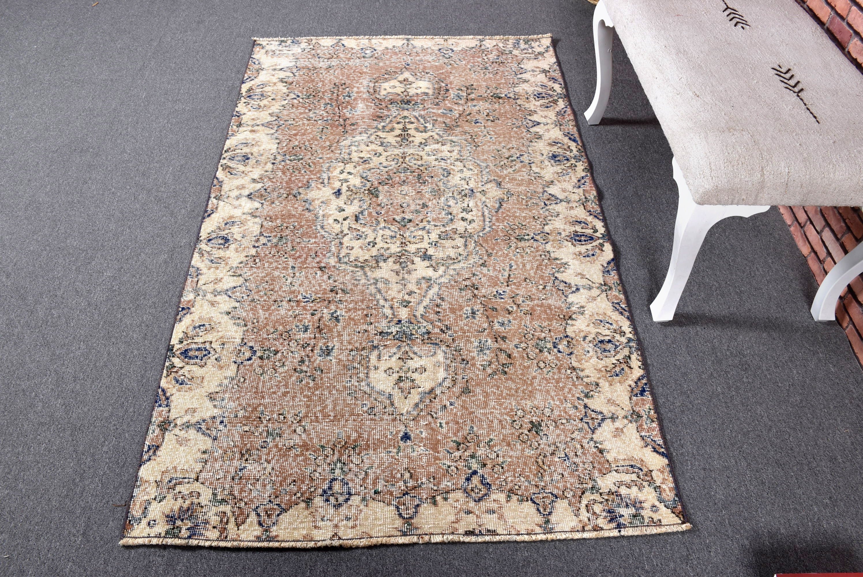 3,5x6,2 ft Accent Halılar, Vintage Halı, Boho Vurgulu Halılar, Ev Dekorasyonu Halıları, Türk Halıları, Giriş Halıları, Kahverengi El Dokuma Halılar, Oushak Halı