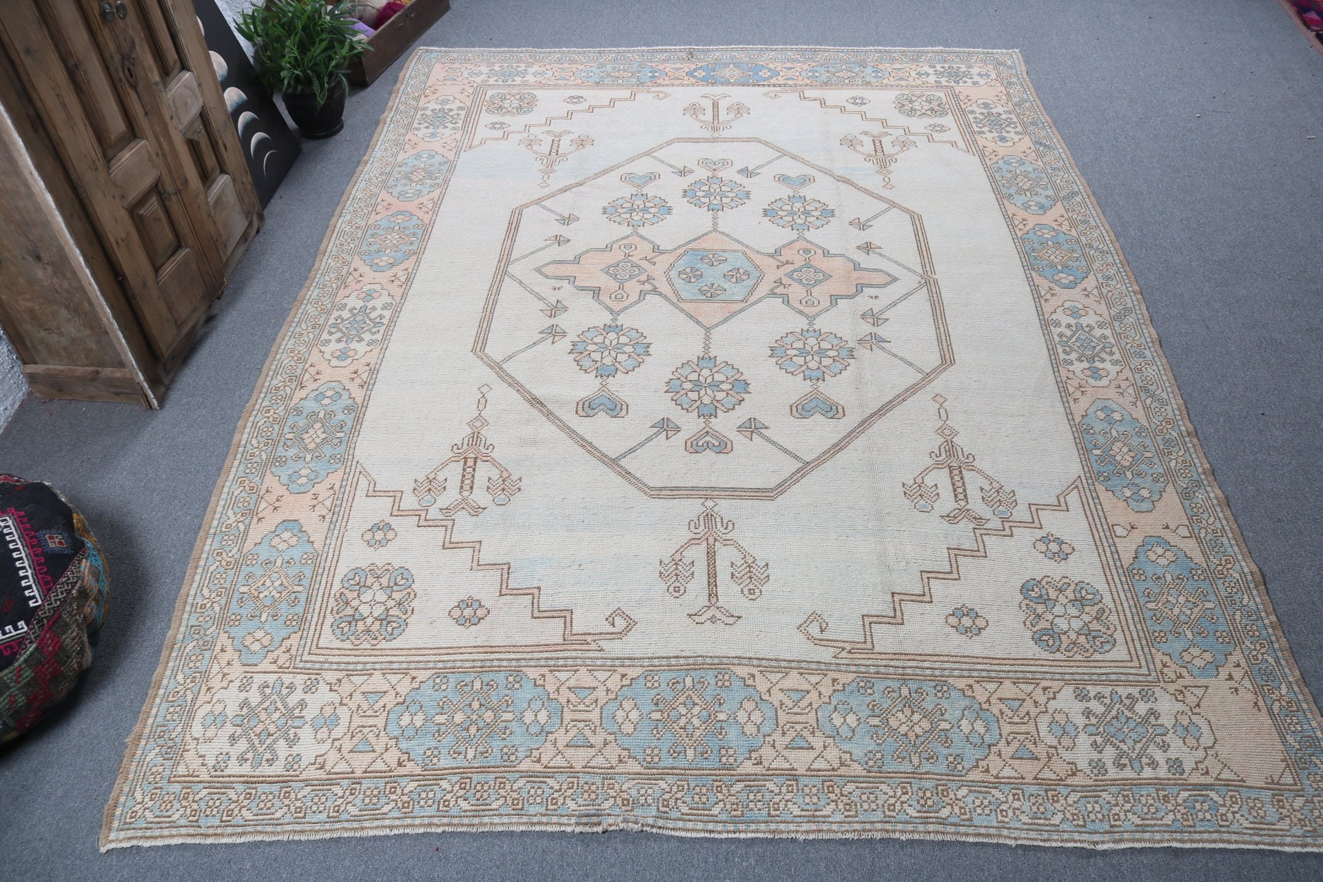 Beige Flatweave Rugs, Vintage Rug, Turkish Rug, 7.5x10.2 ft Oversize Rug, Neutral Rug, Living Room Rug, Dining Room Rug