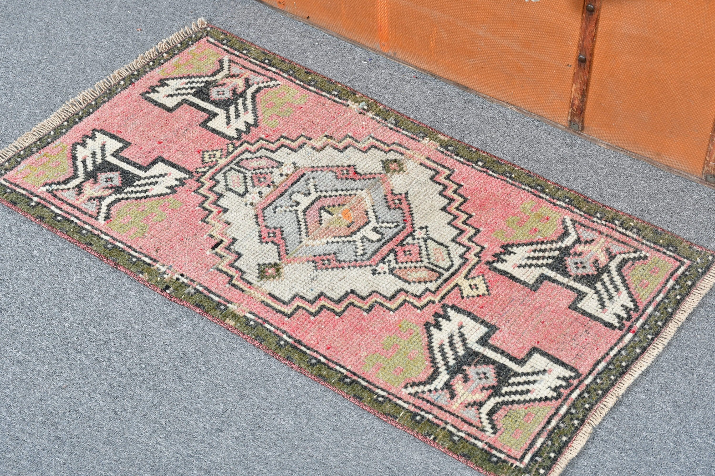 Art Rugs, Pink Anatolian Rug, Home Decor Rugs, Wall Hanging Rug, Nursery Rug, 1.6x2.9 ft Small Rug, Oushak Rug, Vintage Rug, Turkish Rug