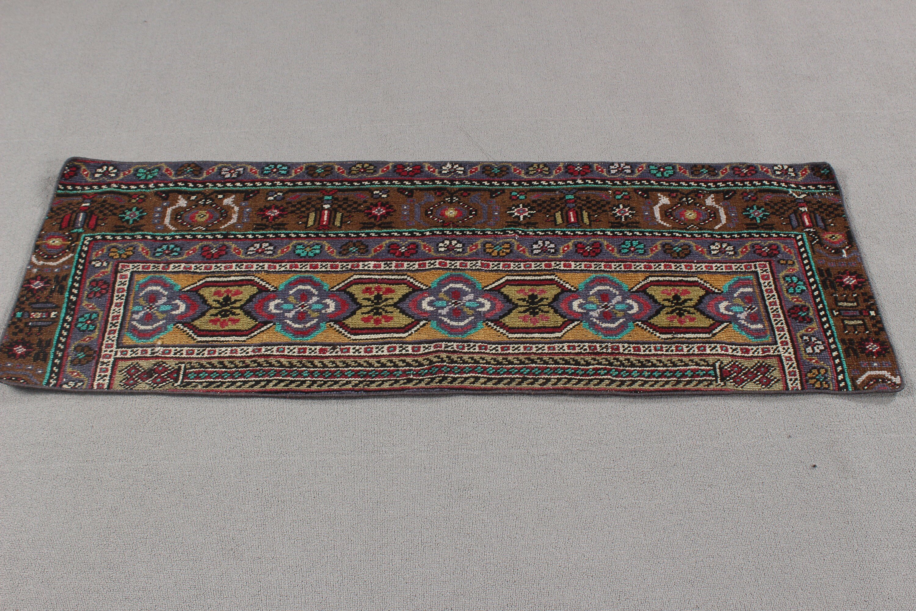 Vintage Halılar, 1.6x4.4 ft Küçük Halı, El Dokuma Halı, Küçük Alan Halısı, Sarı Yatak Odası Halısı, Türk Halıları, Küçük Vintage Halılar, Boho Halıları