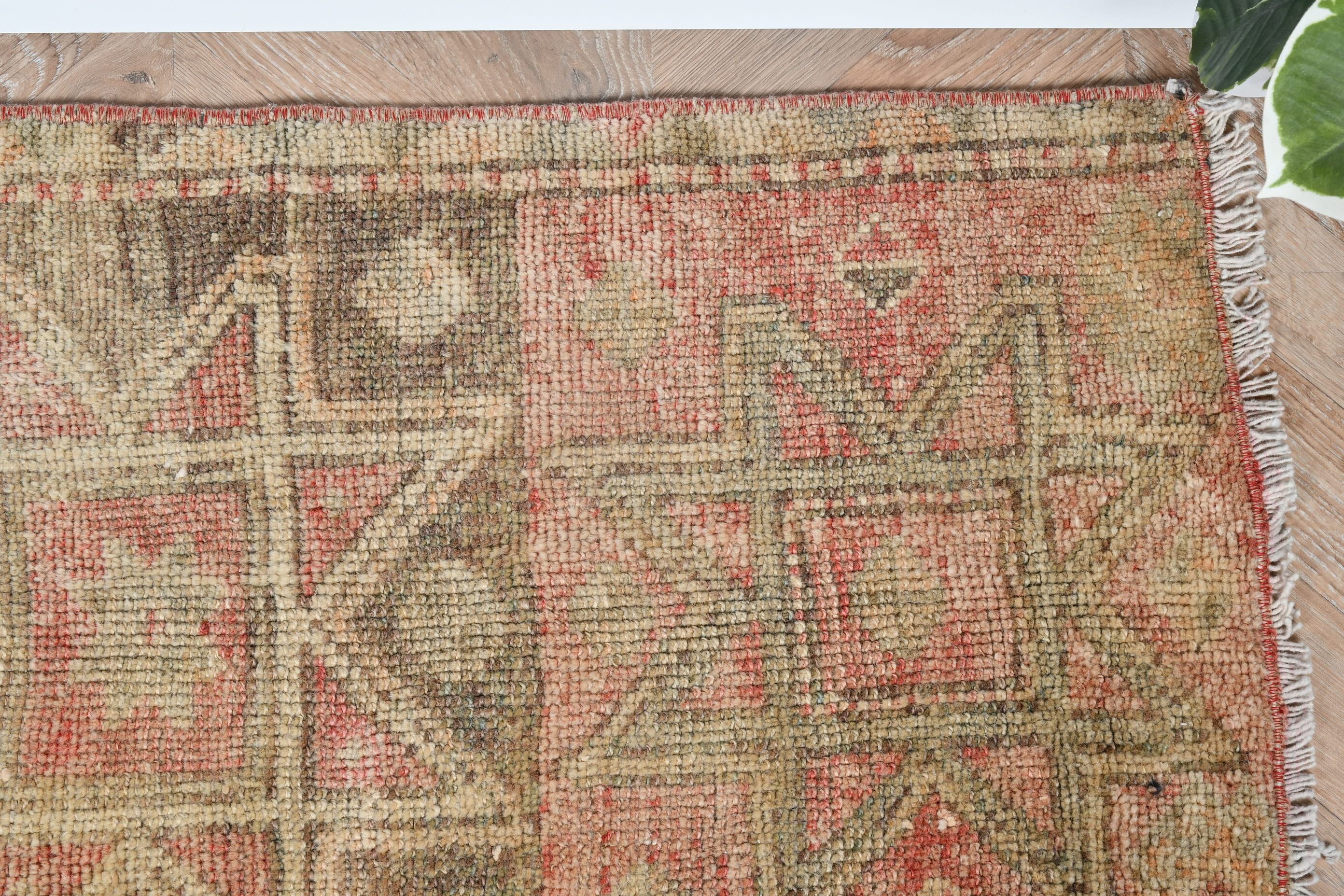 Göçebe Halı, Vintage Halı, 1.3x2.8 ft Küçük Halı, Kapı Paspası Halıları, Yatak Odası Halısı, Antika Halı, Kahverengi Fas Halısı, Çocuk Odası Halıları, Türk Halısı