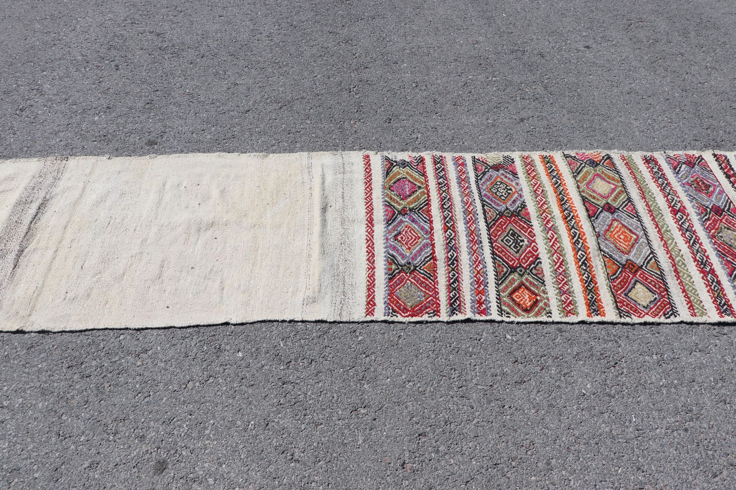 Yer Halıları, 2,5x10,9 ft Yolluk Halıları, Merdiven Halıları, Bej Fas Halısı, Kabile Halısı, Koridor Halısı, Oryantal Halı, Türk Halısı, Vintage Halı