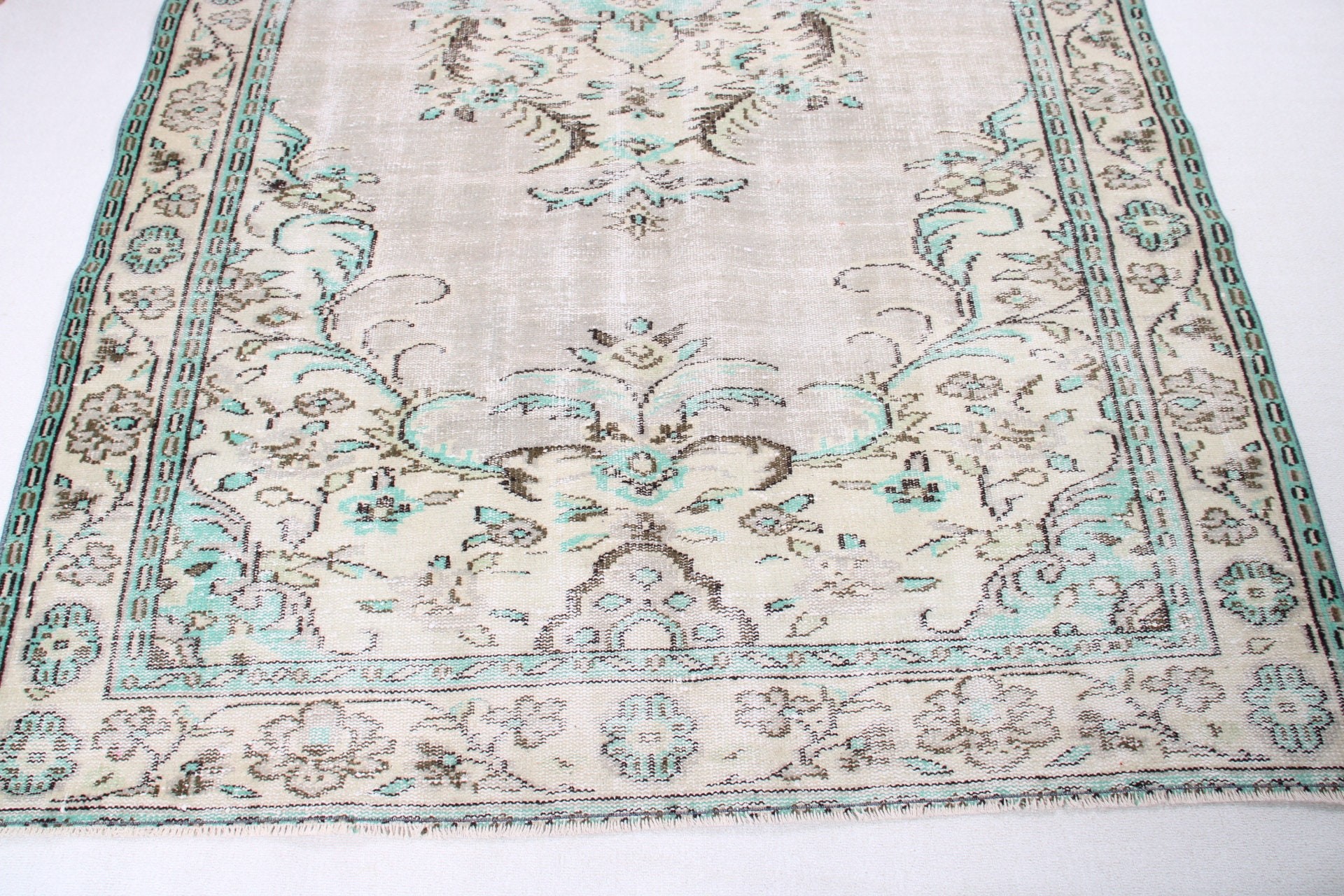 El Dokuma Halı, 5.5x8.8 ft Büyük Halılar, Yeşil Zemin Halısı, Büyük Boho Halıları, Yemek Odası Halıları, Vintage Halı, Boho Halıları, Türk Halısı, Nötr Halılar