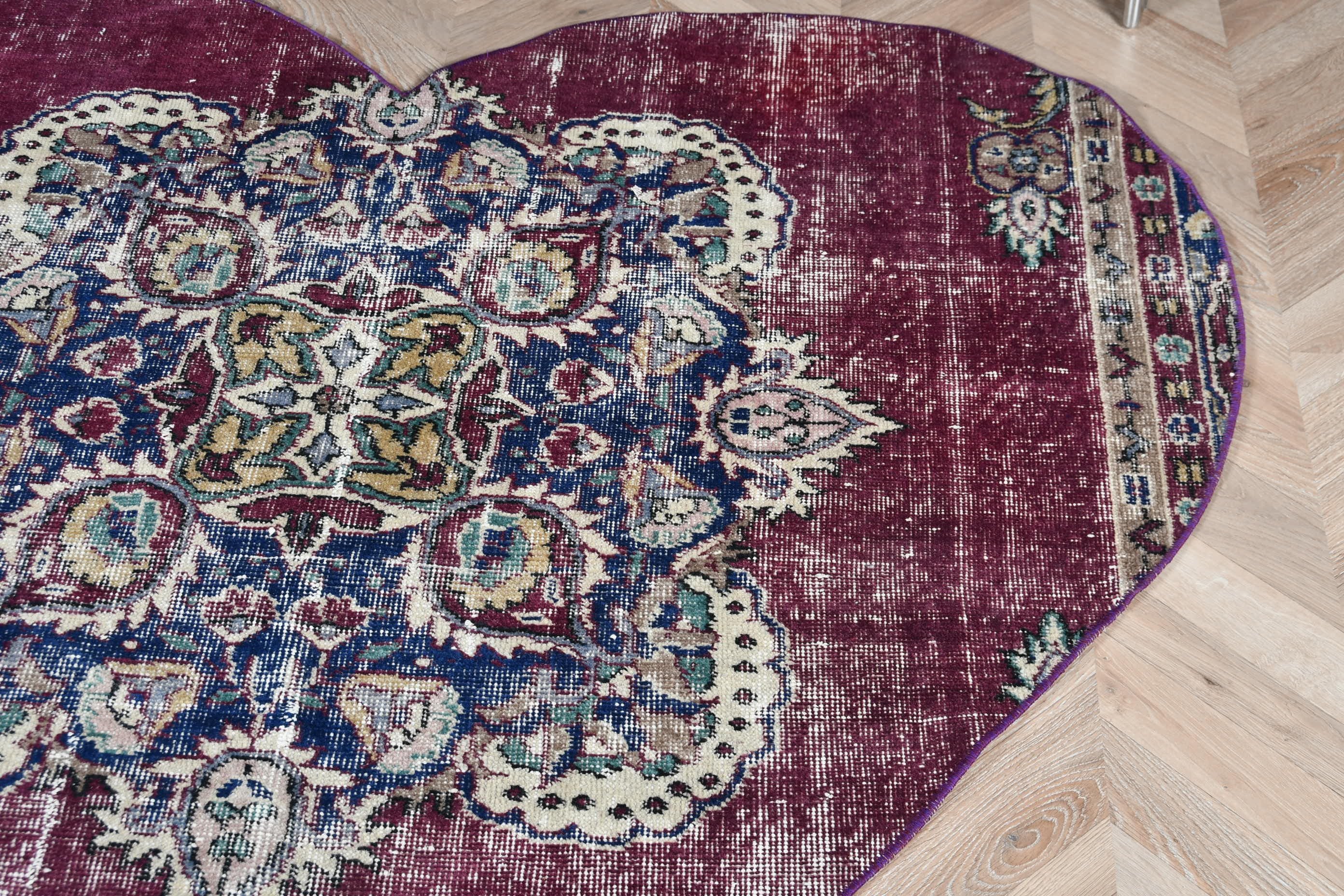 Mor Soğuk Halı, Yün Halılar, İç Mekan Halıları, Türk Halıları, İç Mekan Halısı, Vintage Halı, 5x5,1 ft Alan Halısı, Soluk Halı, Yer Halısı, Antik Halı