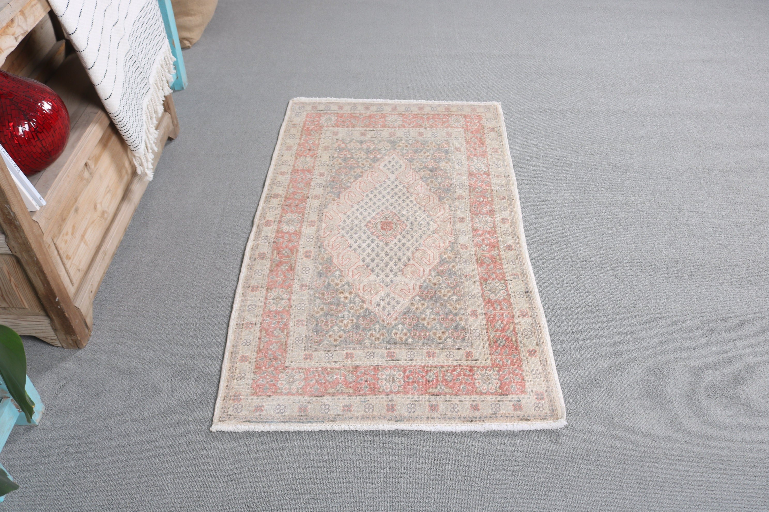 Anatolian Rug, Rugs for Entry, Moroccan Rug, Turkish Rugs, 2.1x3.7 ft Small Rug, Entry Rug, White Moroccan Rugs, Bedroom Rugs, Vintage Rug